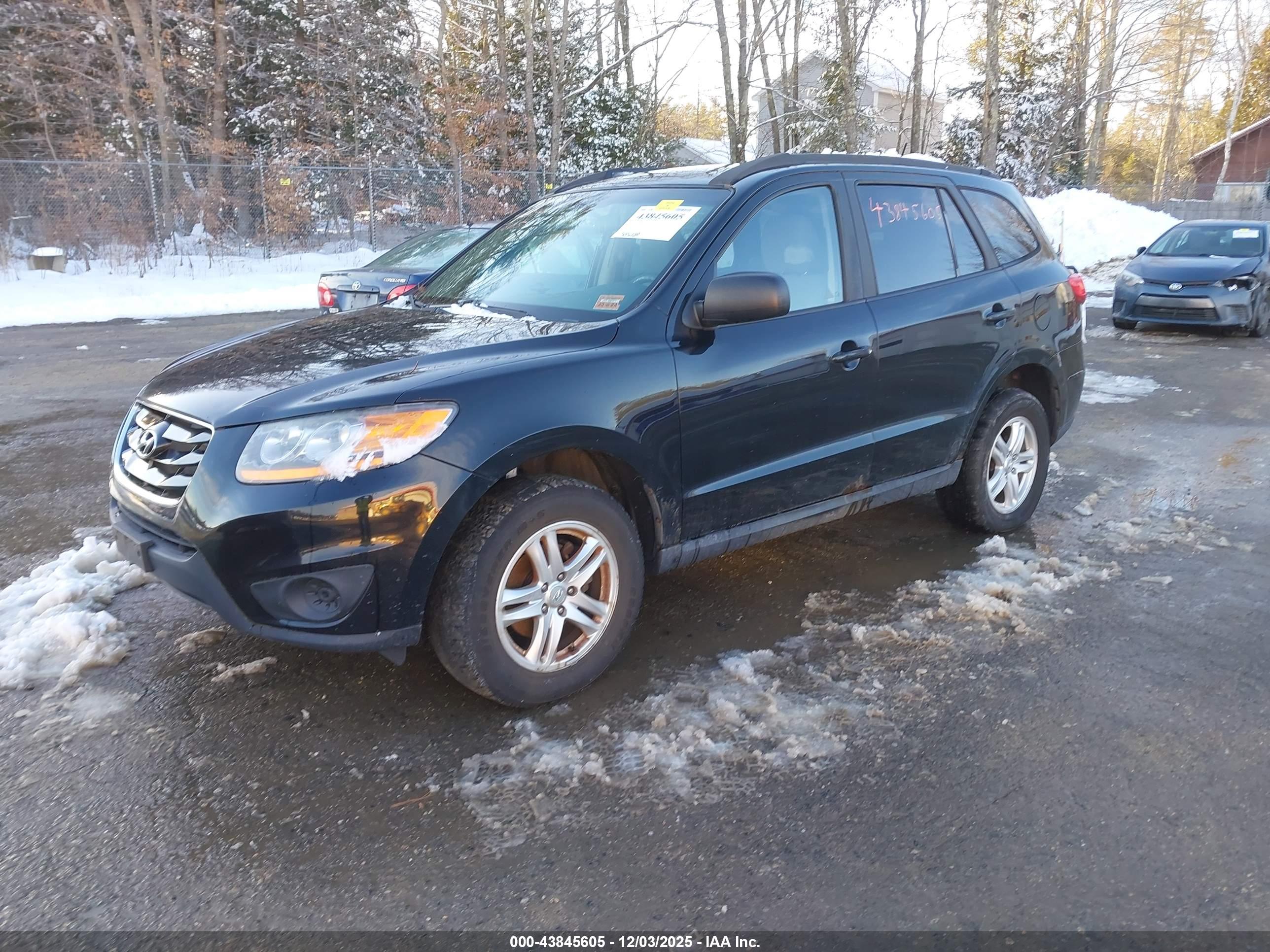 HYUNDAI SANTA image 2