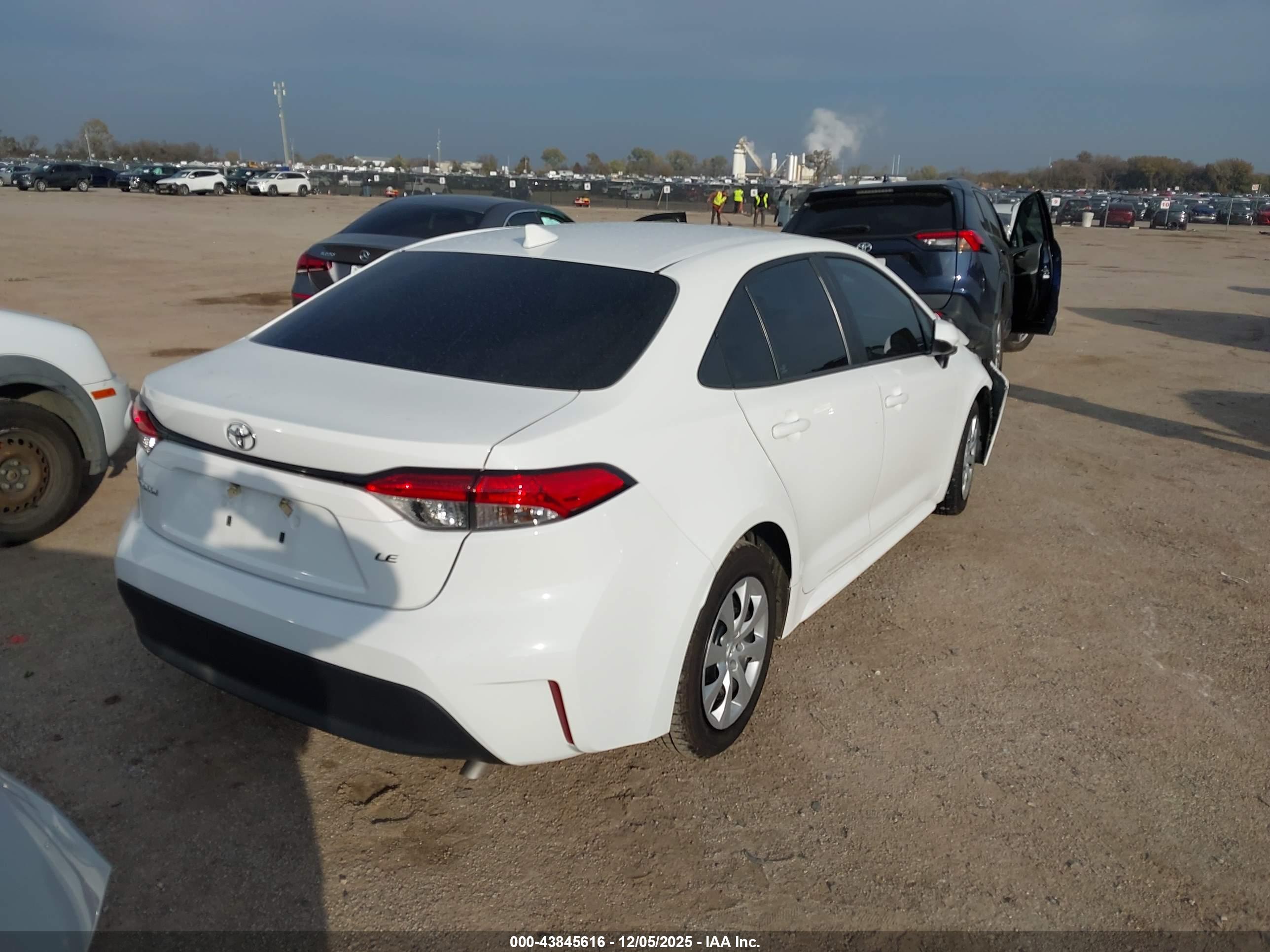 TOYOTA COROLLA image 4