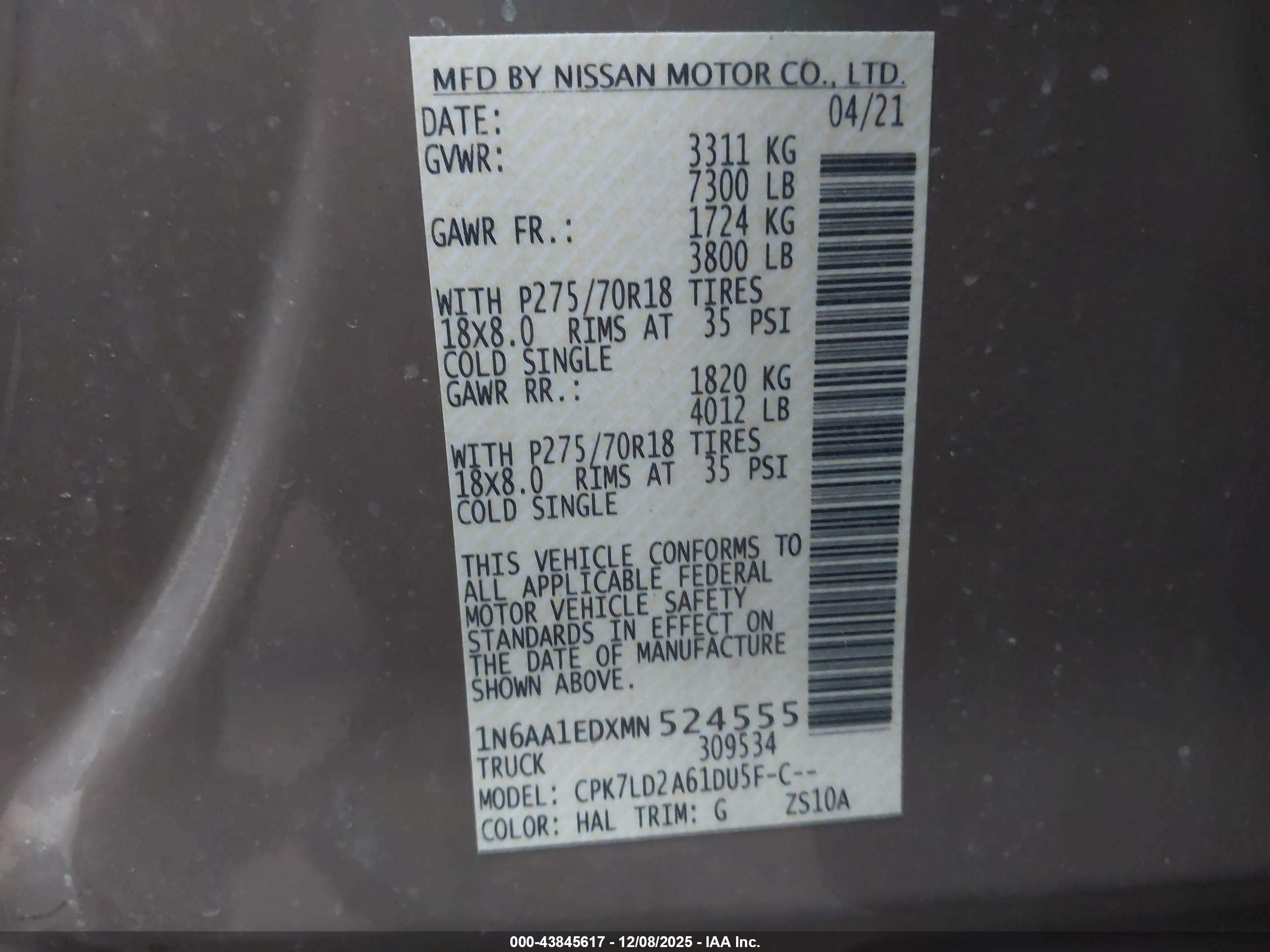 NISSAN TITAN image 9