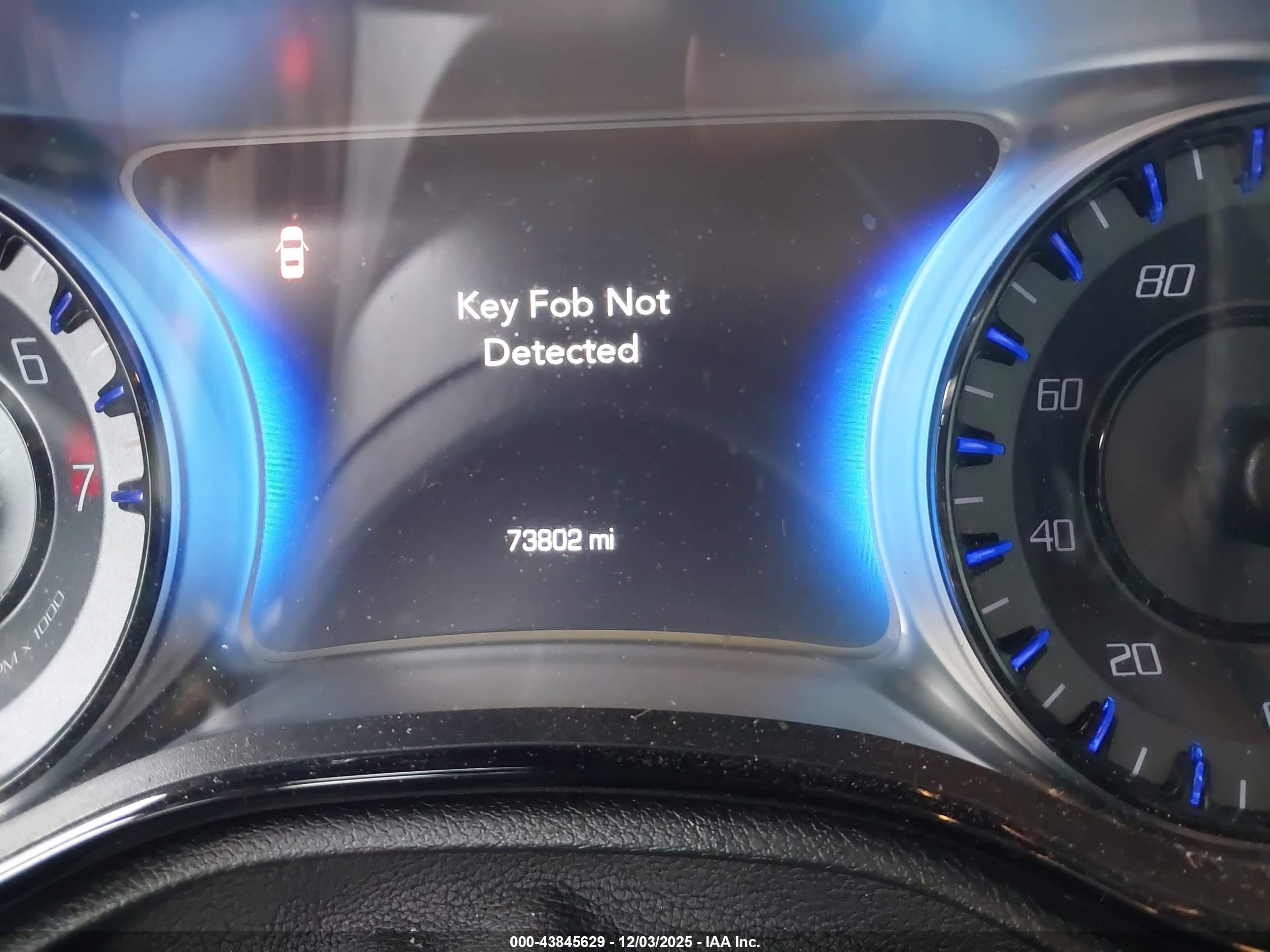 CHRYSLER 300 image 7