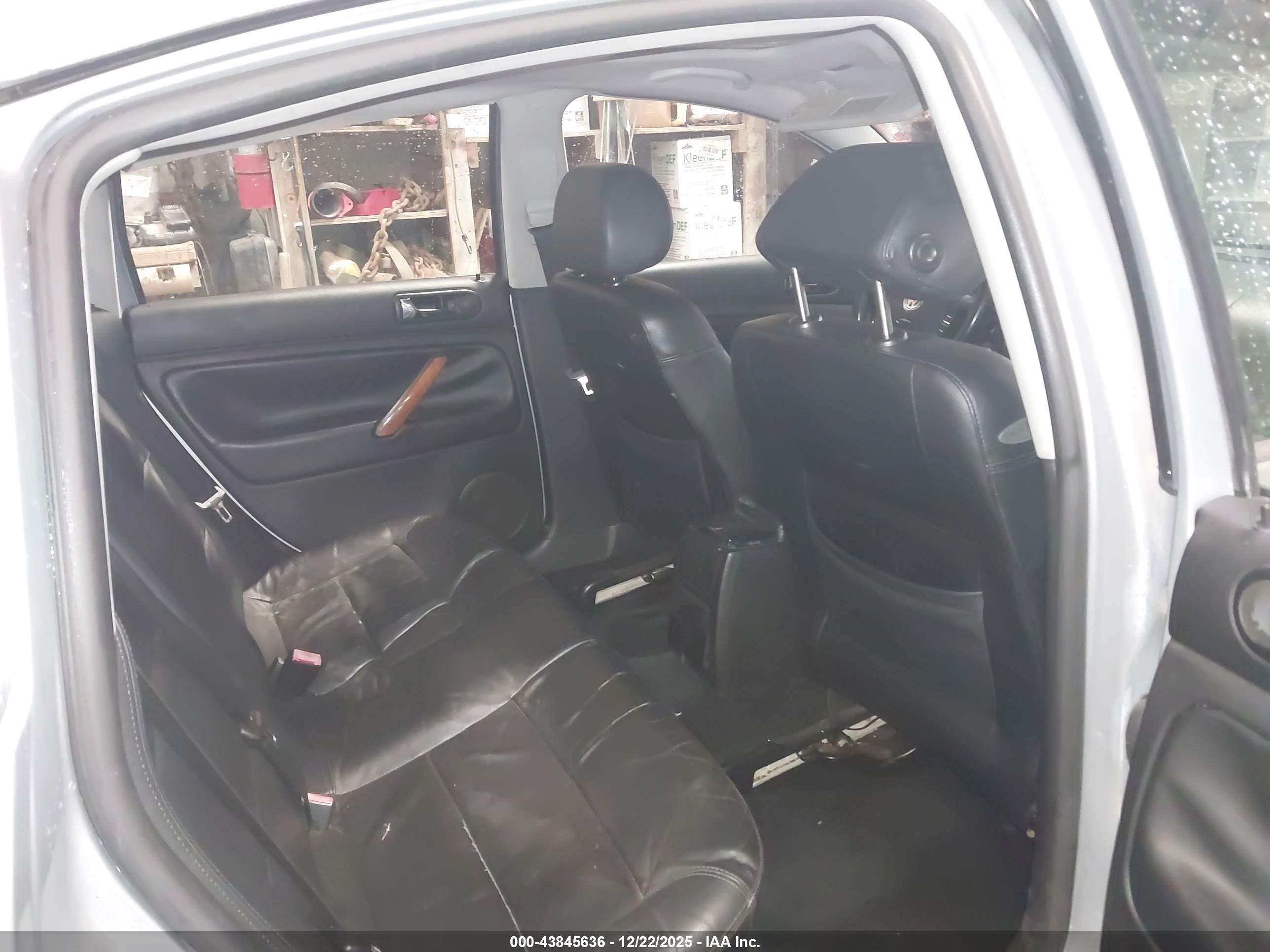 VOLKSWAGEN PASSAT image 8