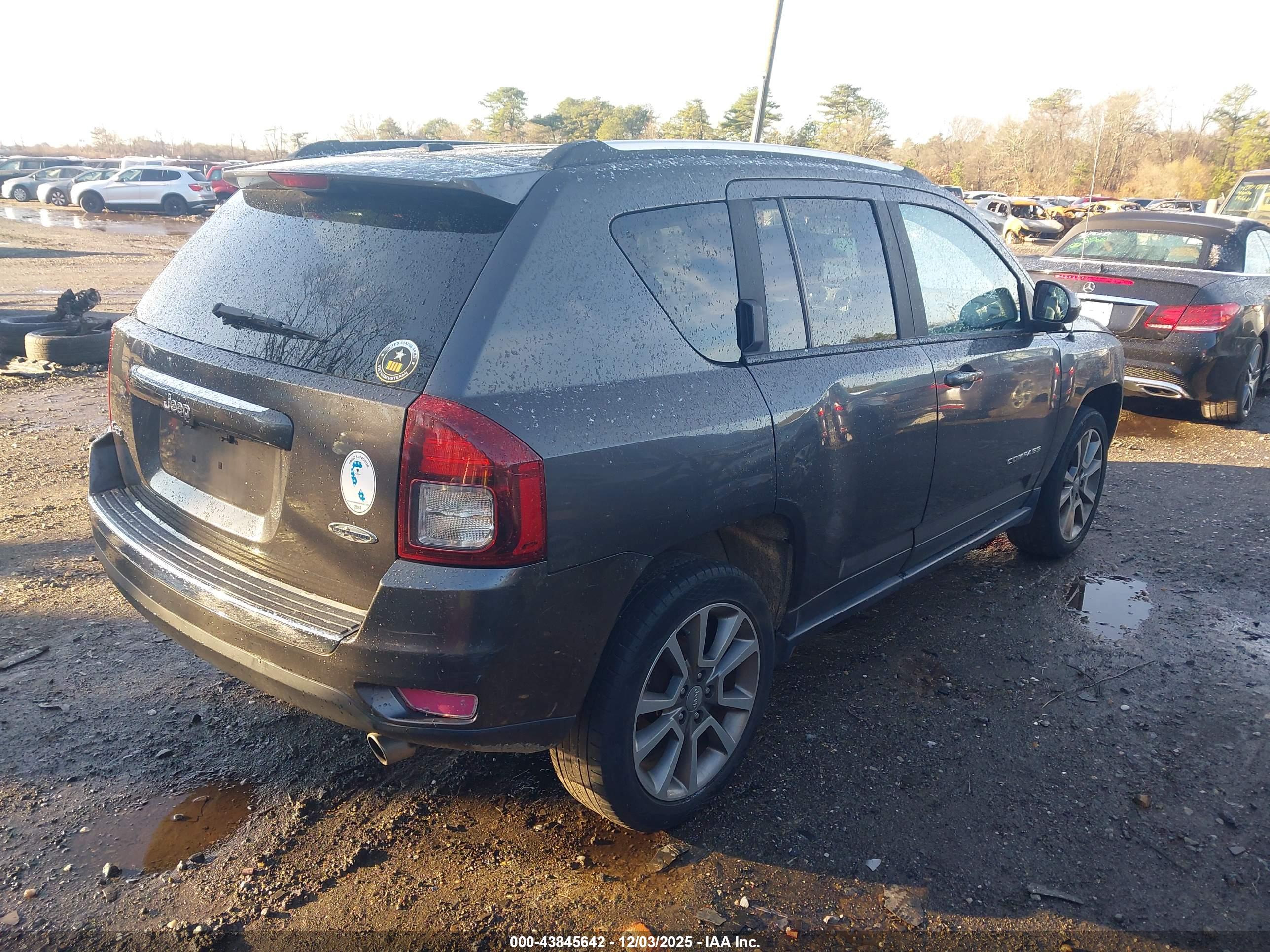 JEEP COMPASS image 4
