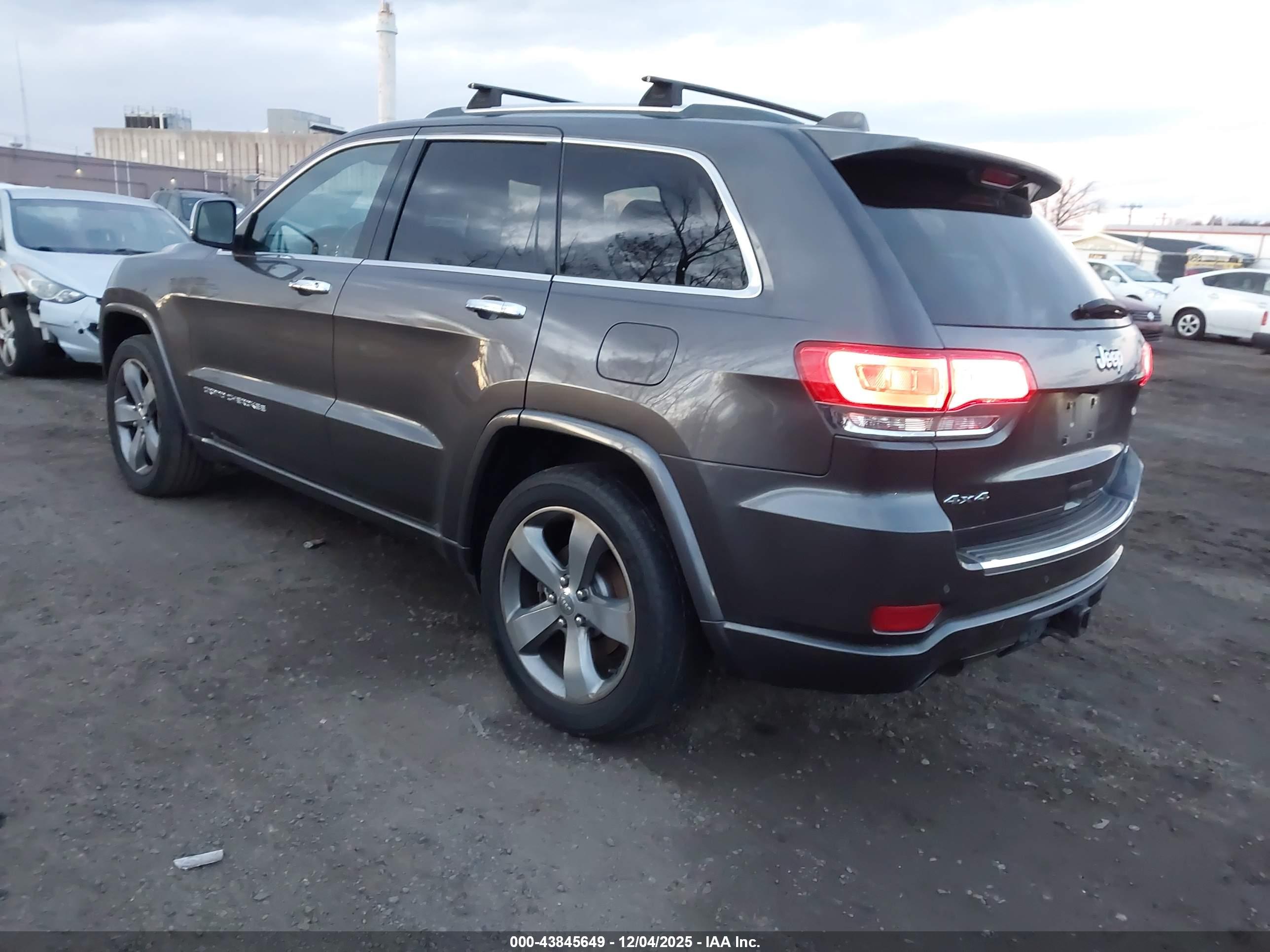 JEEP GRAND image 3
