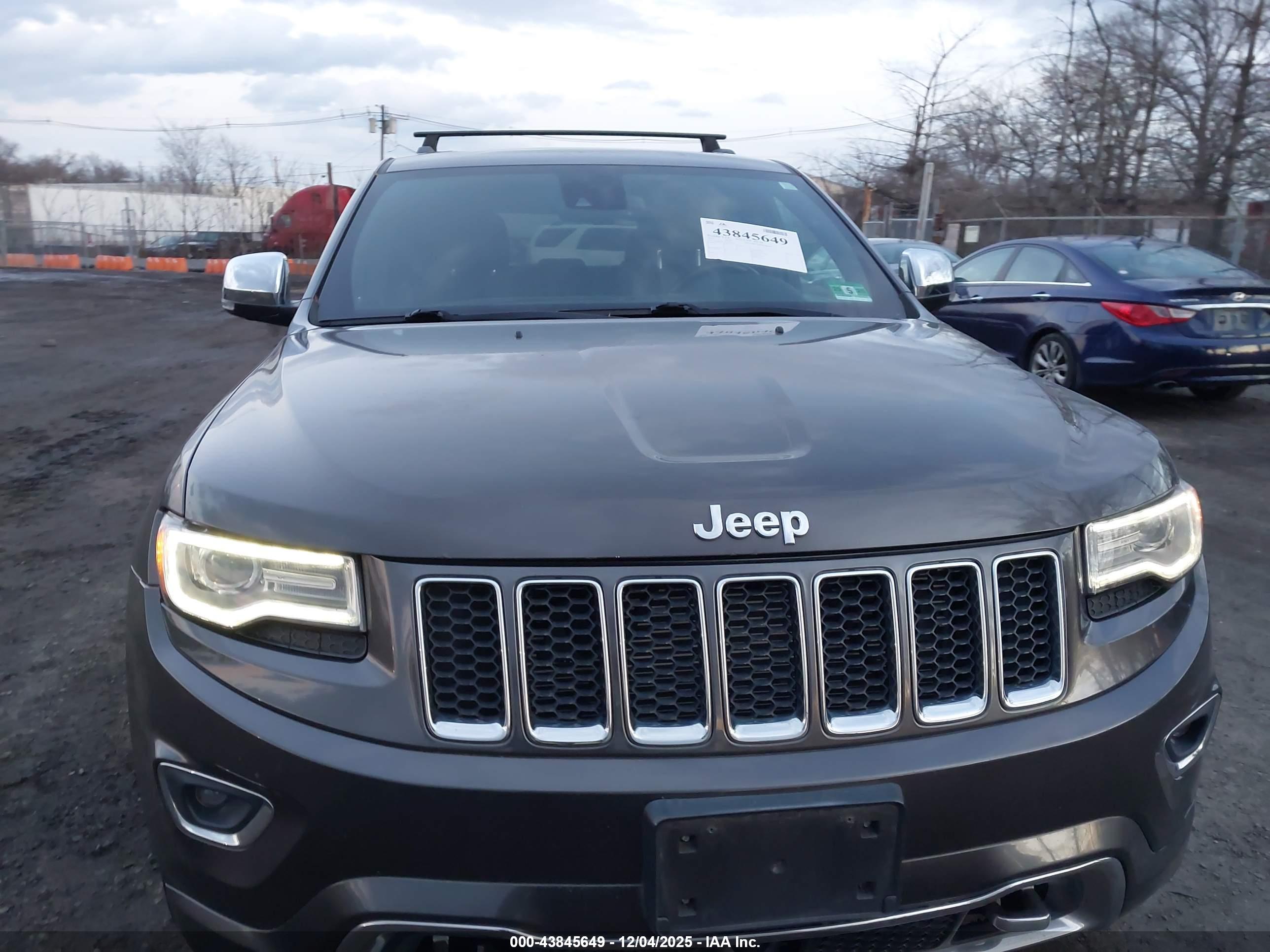 JEEP GRAND image 6