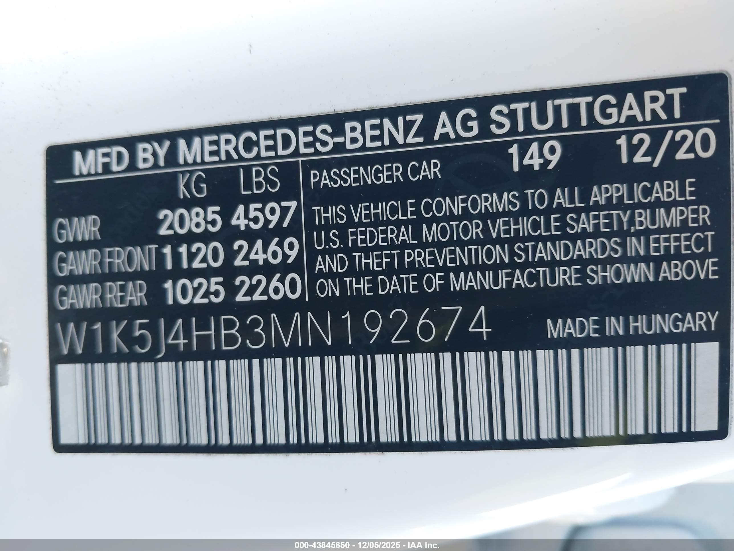MERCEDES-BENZ CLA image 9