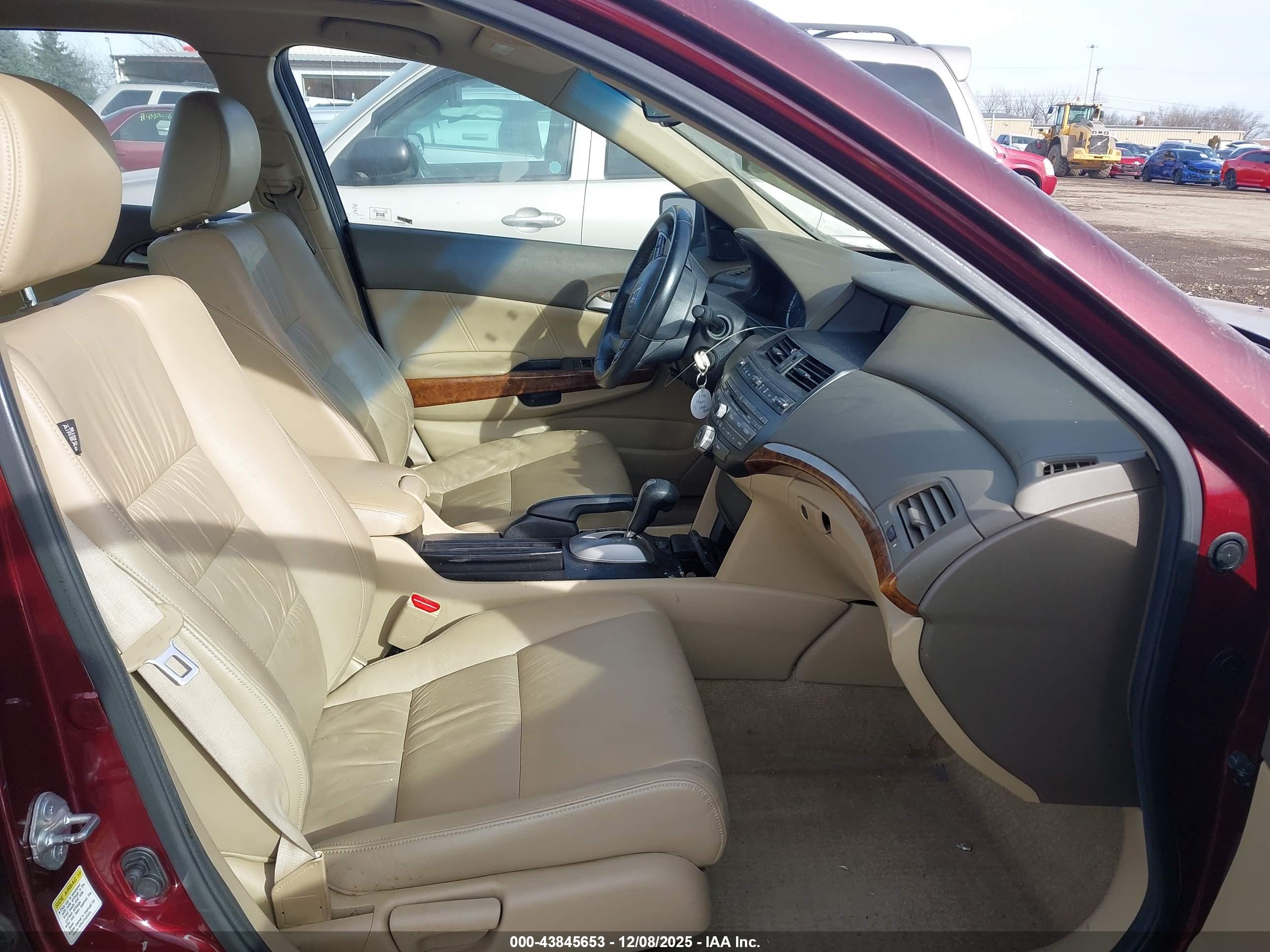 HONDA ACCORD image 5