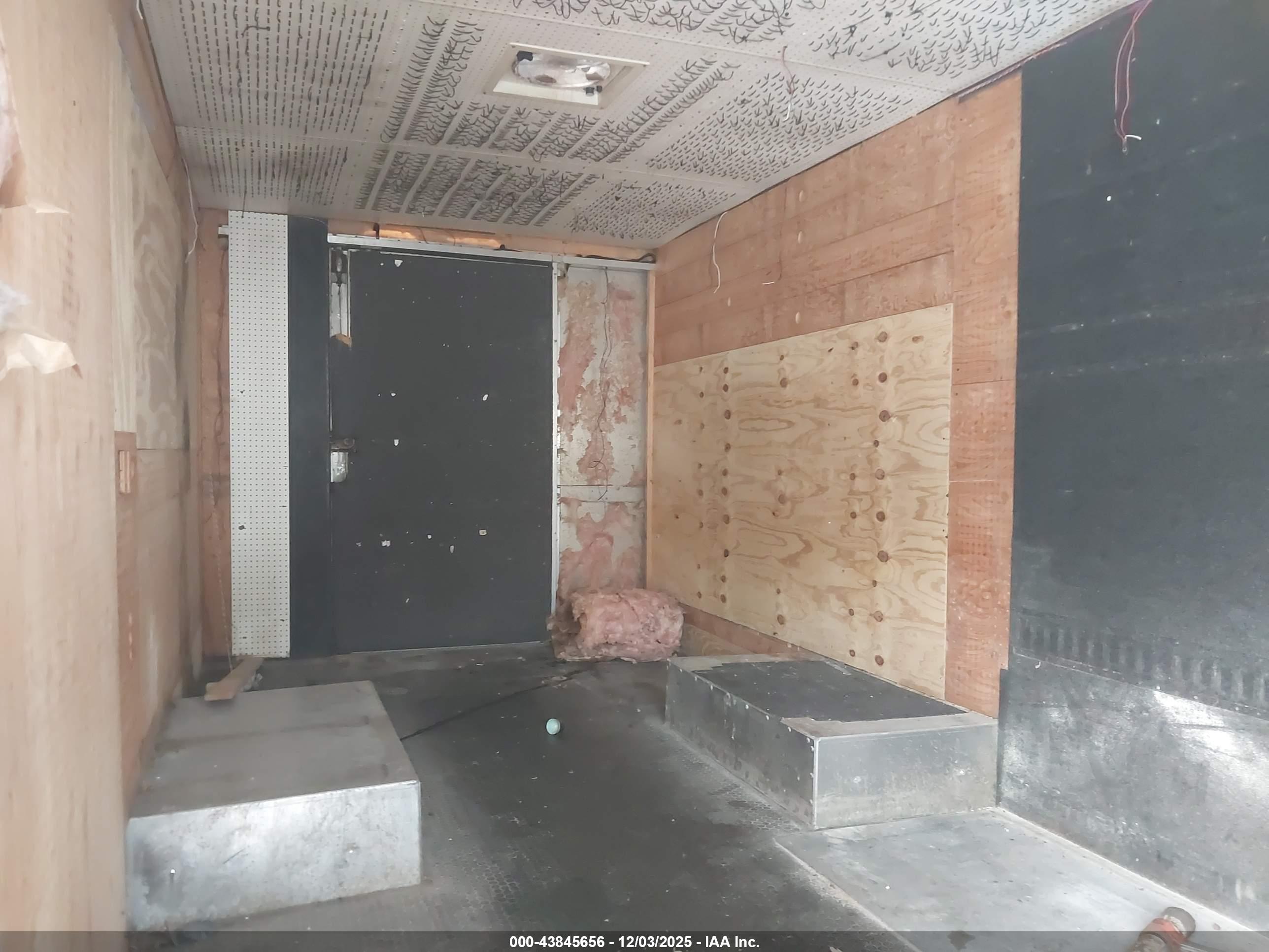 FREIGHTLINER CHASSIS image 7