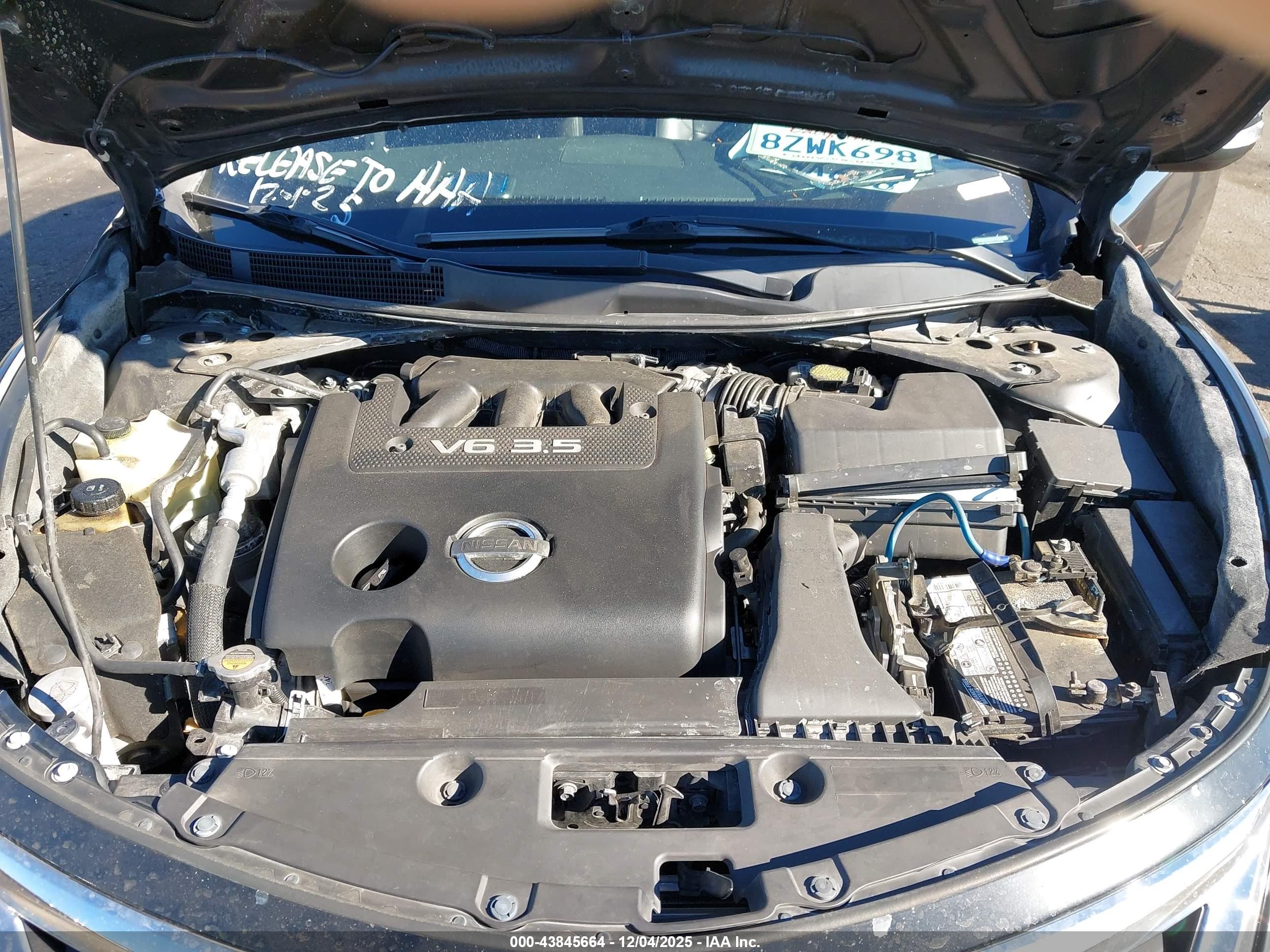 NISSAN ALTIMA image 10