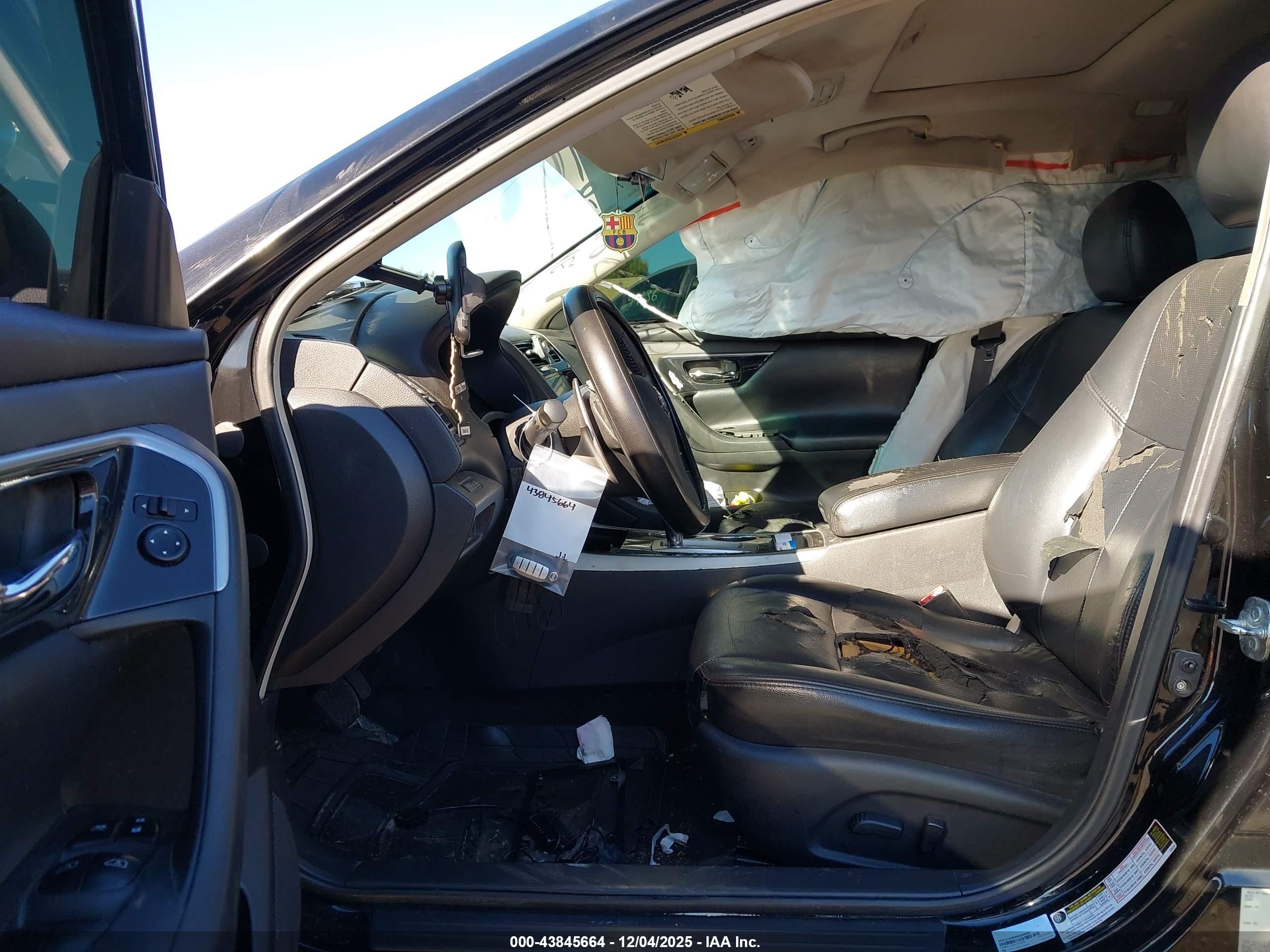 NISSAN ALTIMA image 5