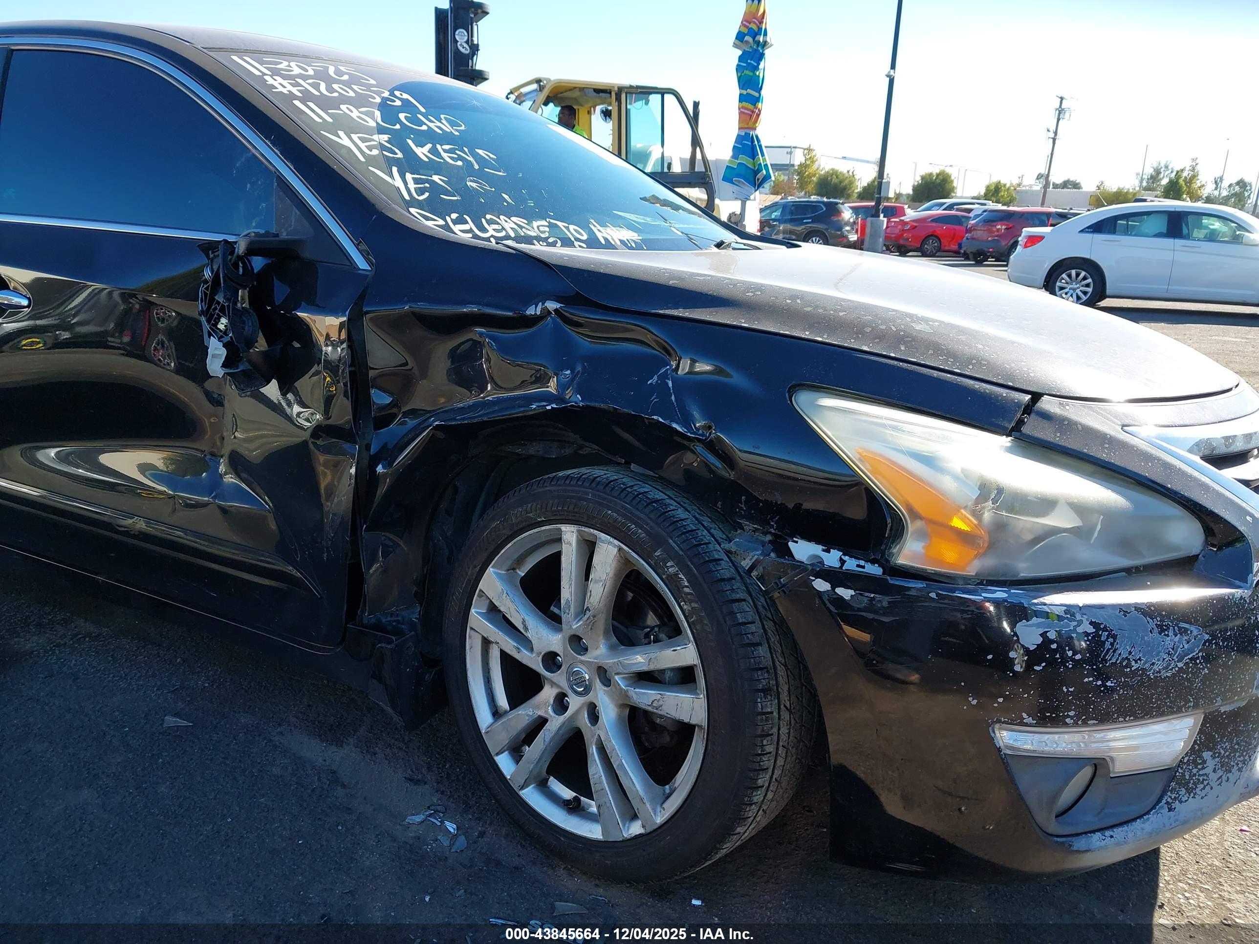 NISSAN ALTIMA image 6