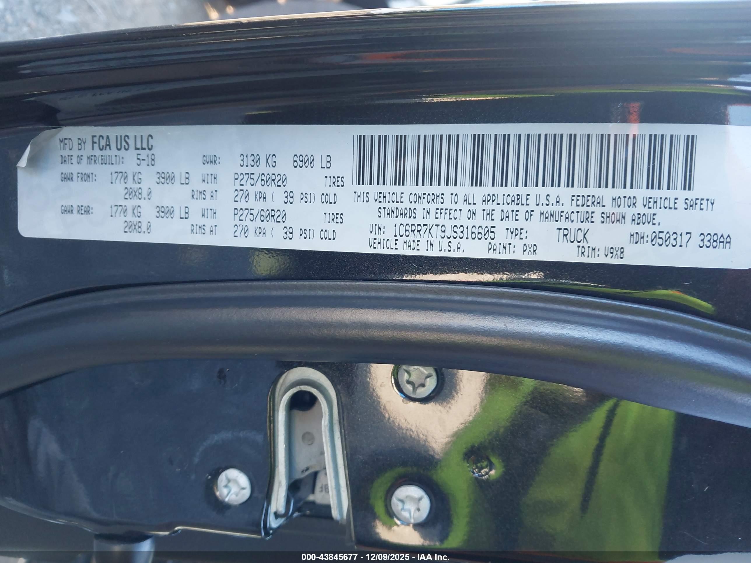 RAM 1500 image 9