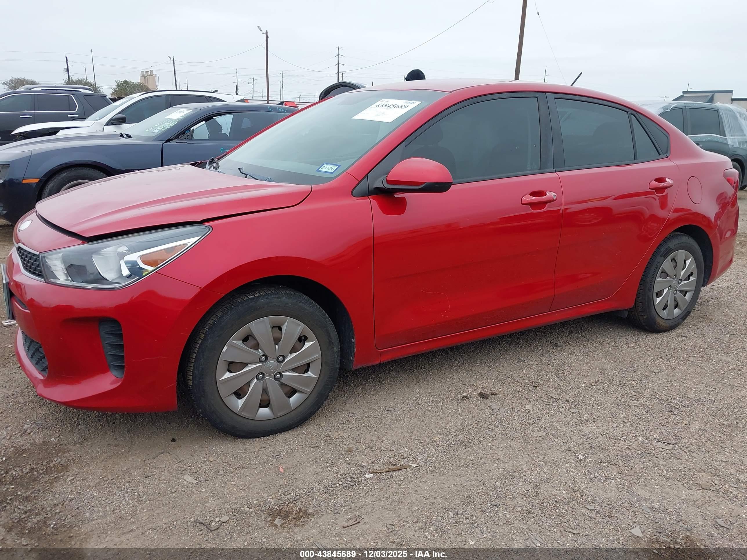KIA RIO image 2
