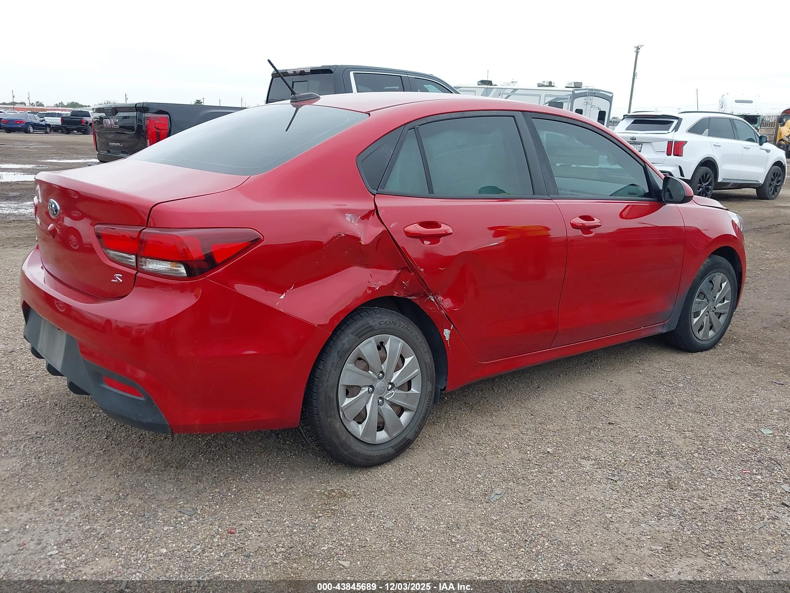 KIA RIO image 4