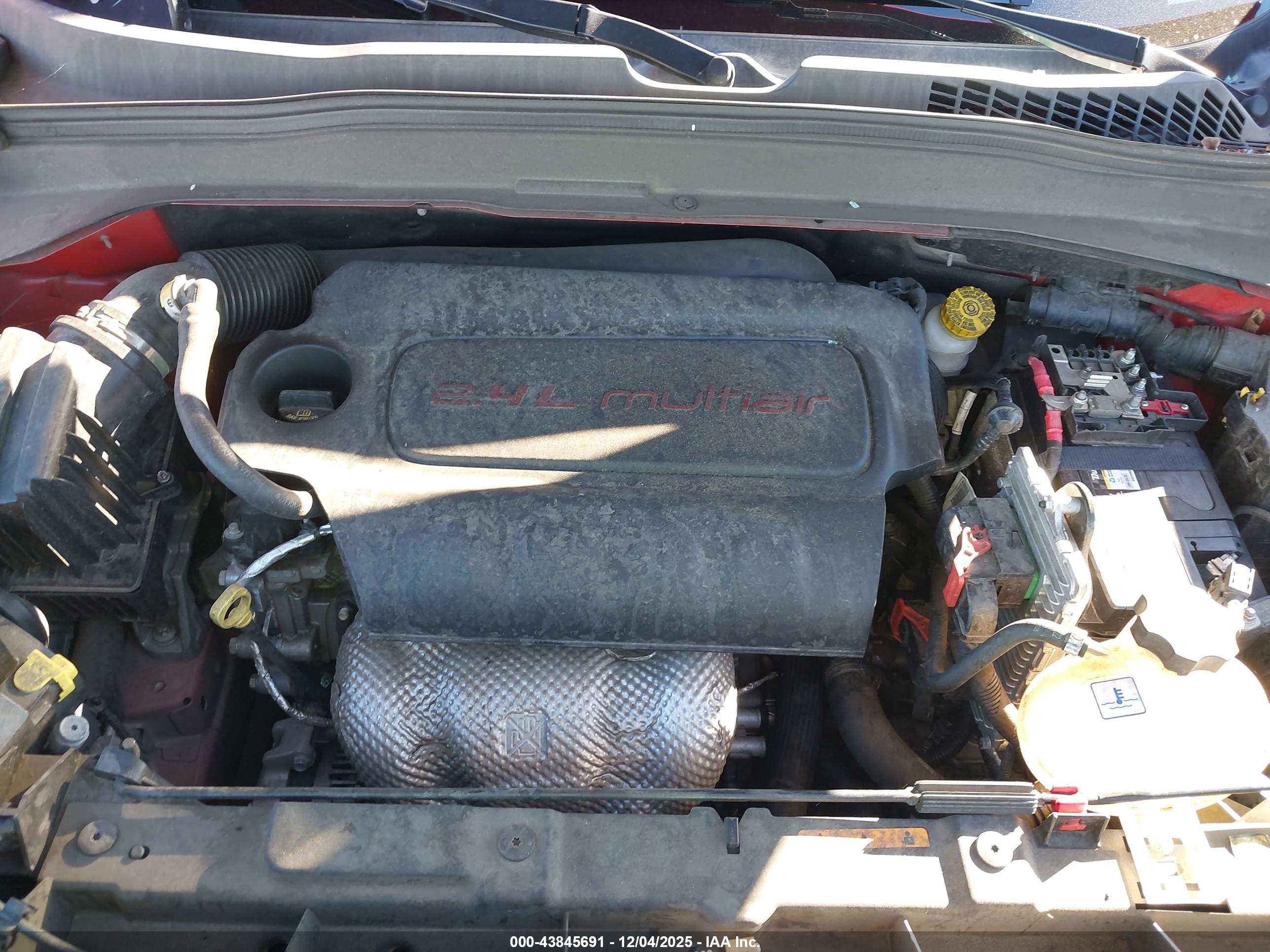 JEEP RENEGADE image 10