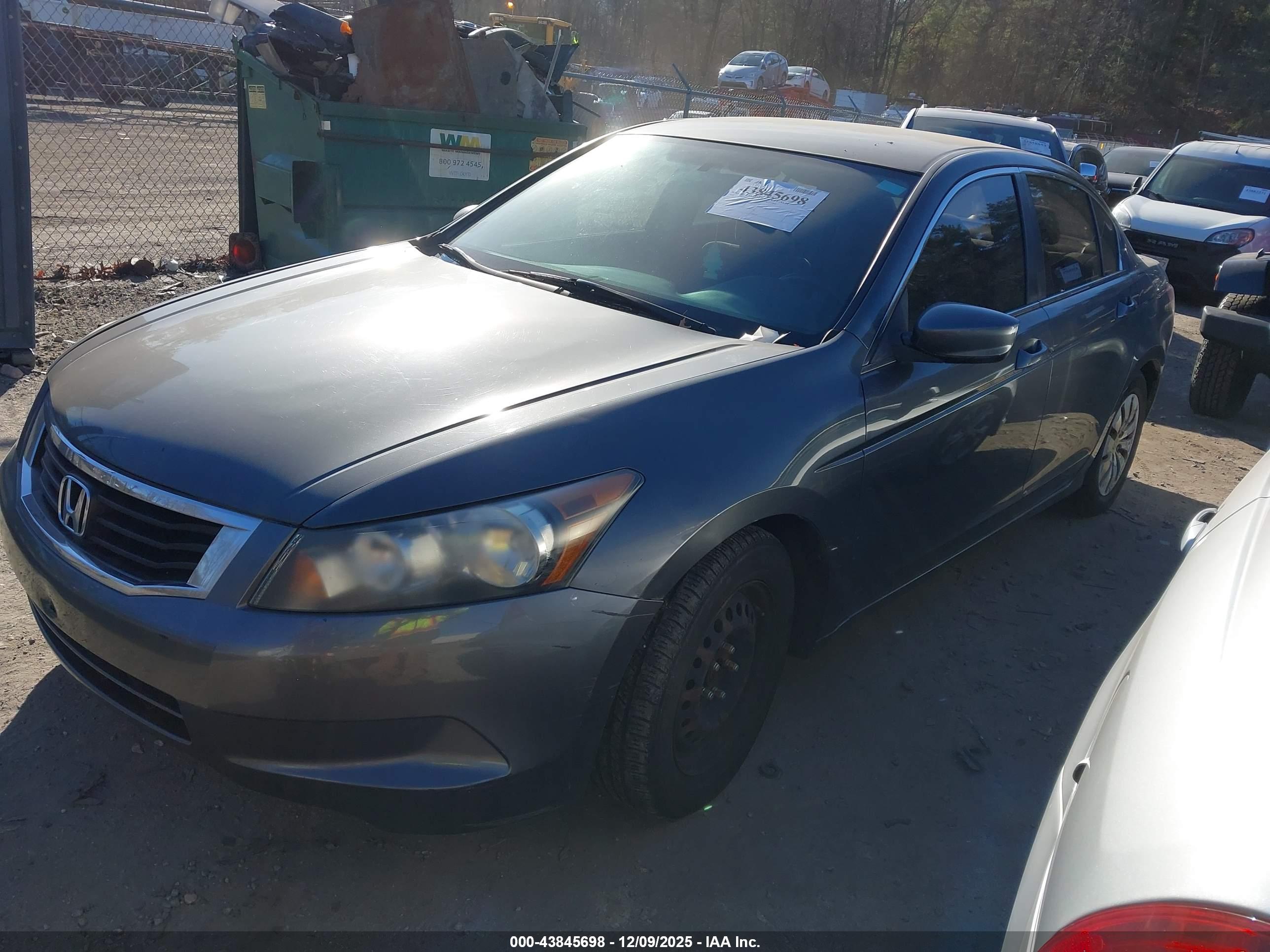 HONDA ACCORD image 2