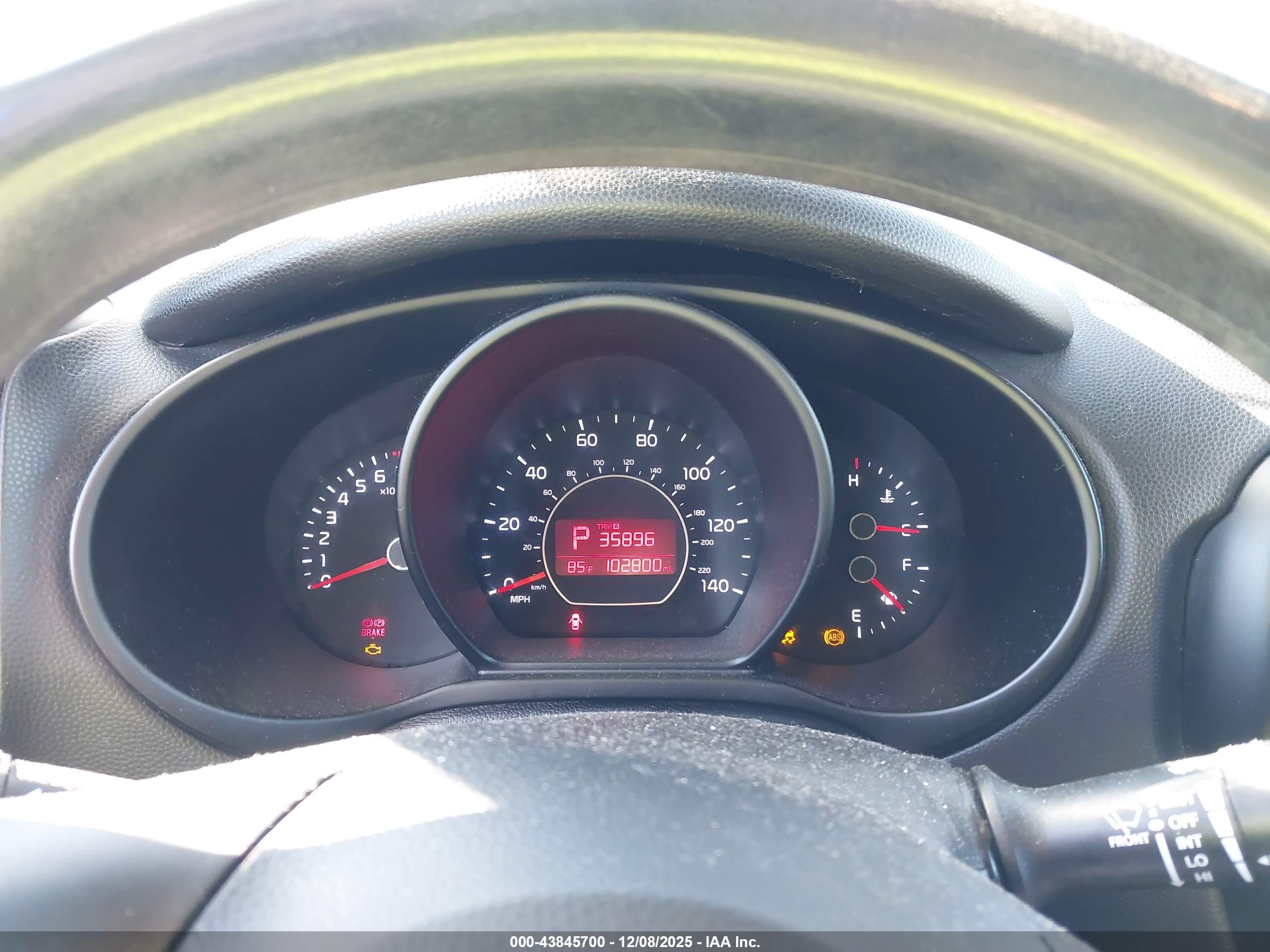 KIA SOUL image 7