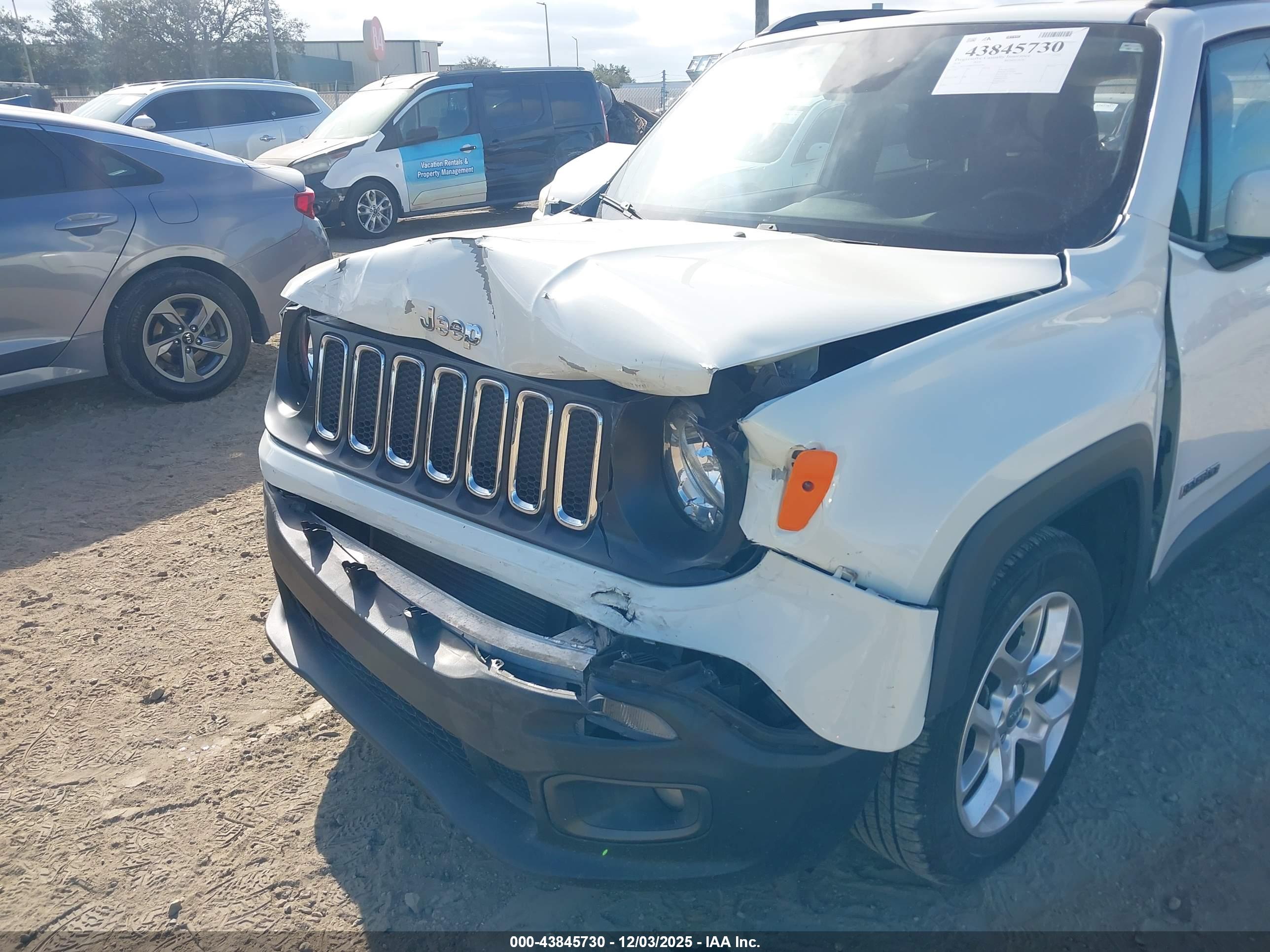 JEEP RENEGADE image 6