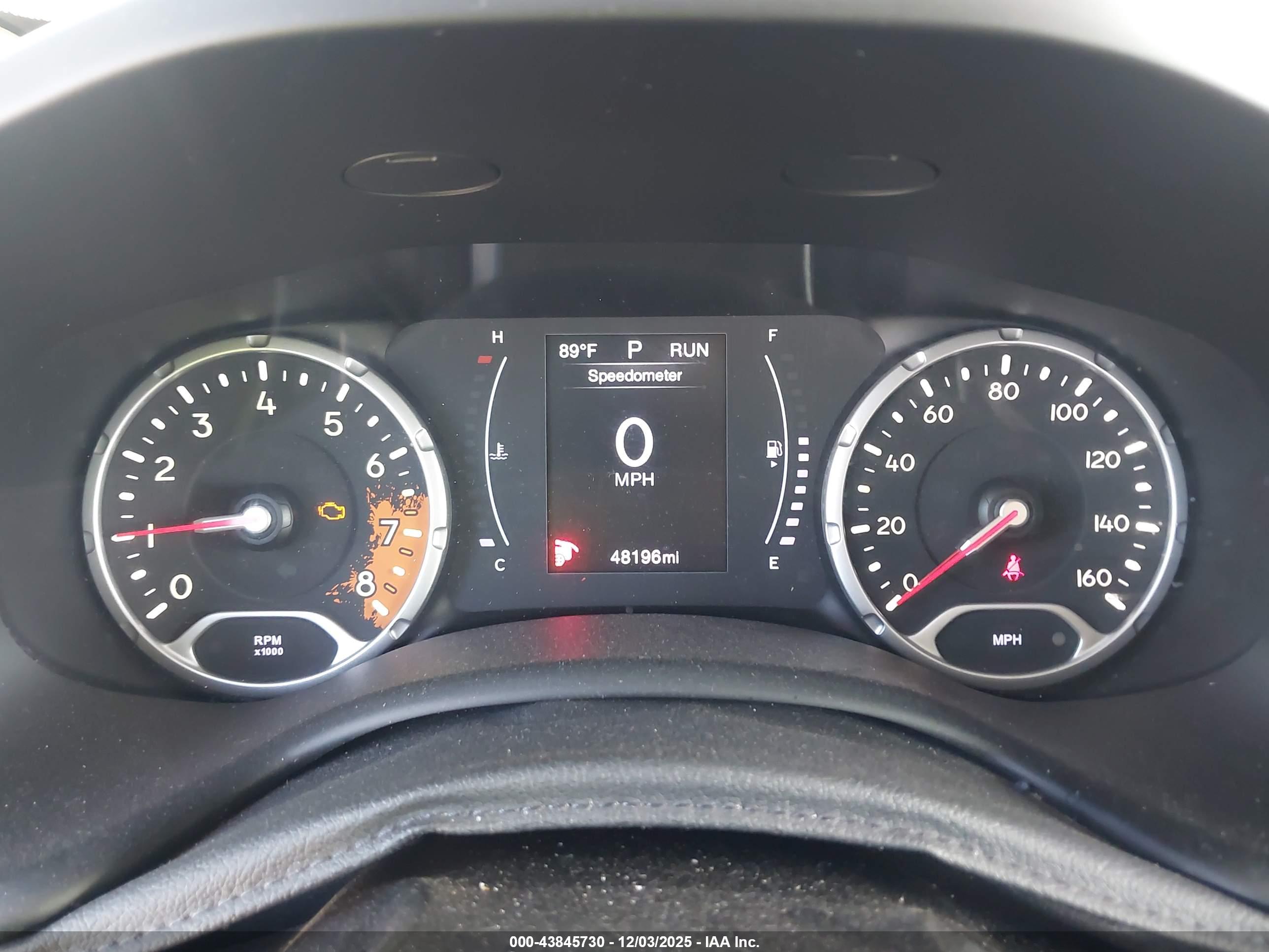 JEEP RENEGADE image 7
