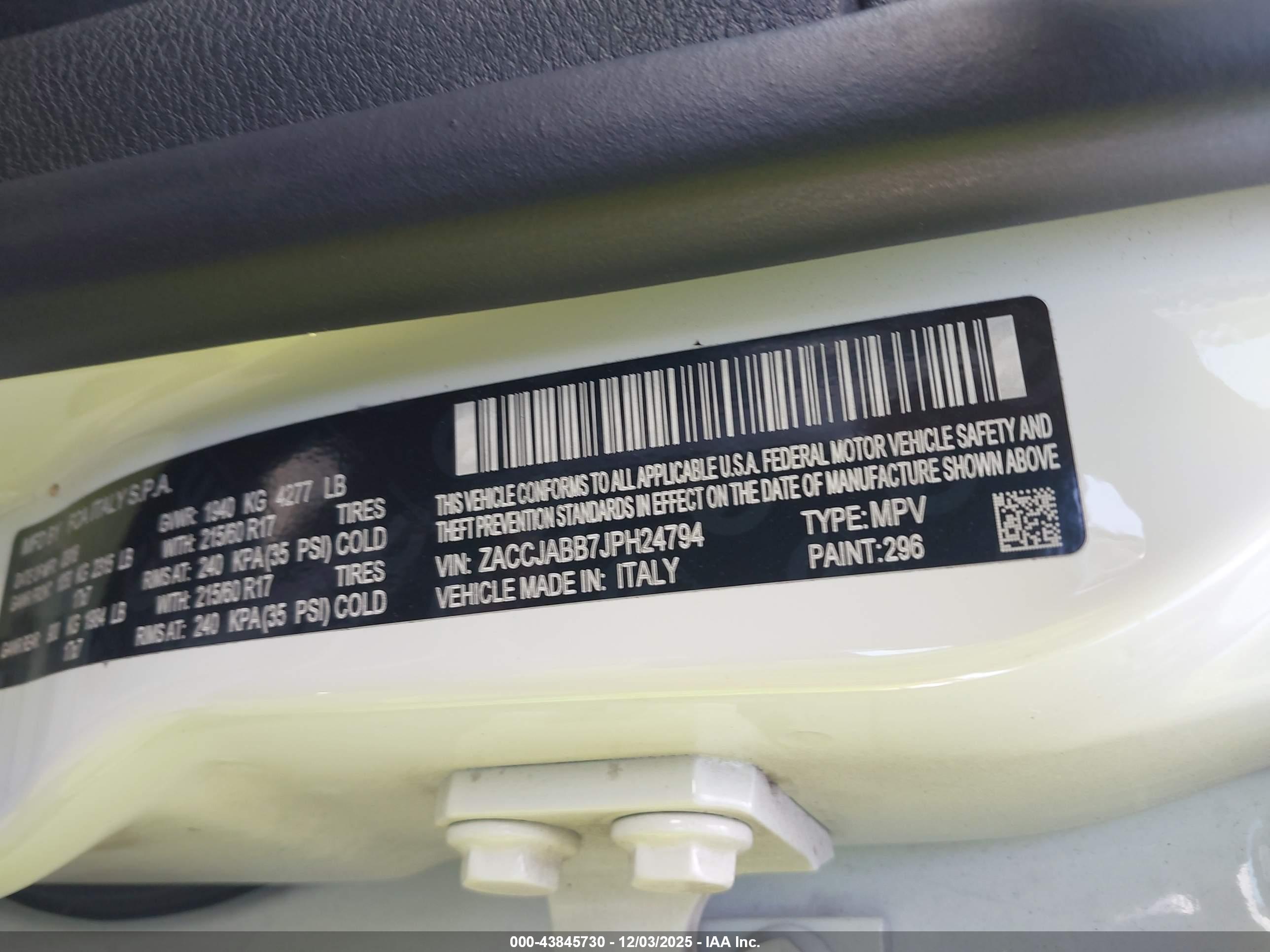 JEEP RENEGADE image 9