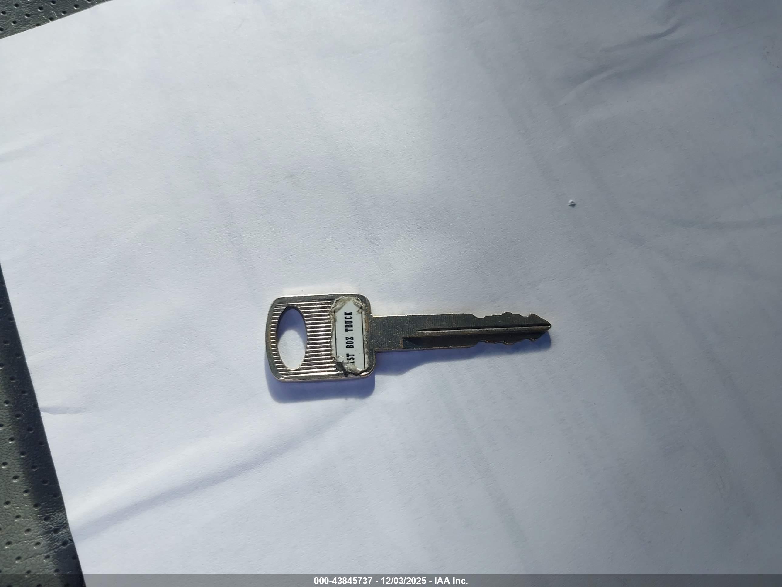 FORD E-450 image 11