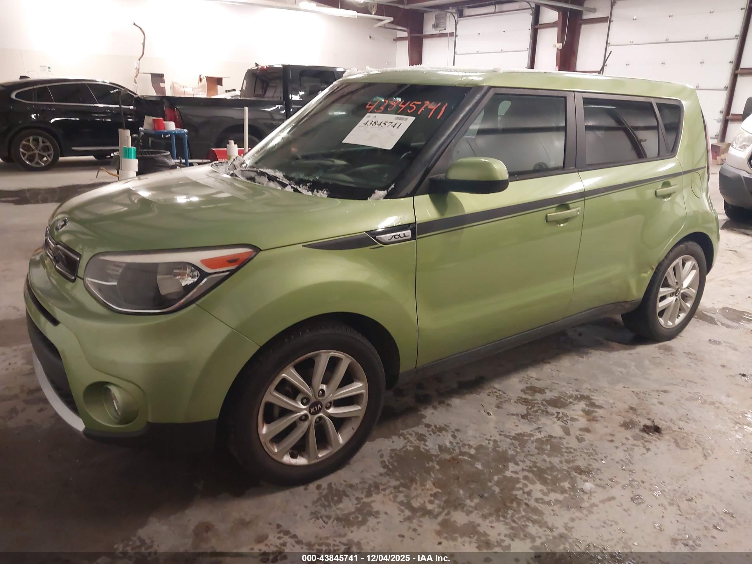 KIA SOUL image 6