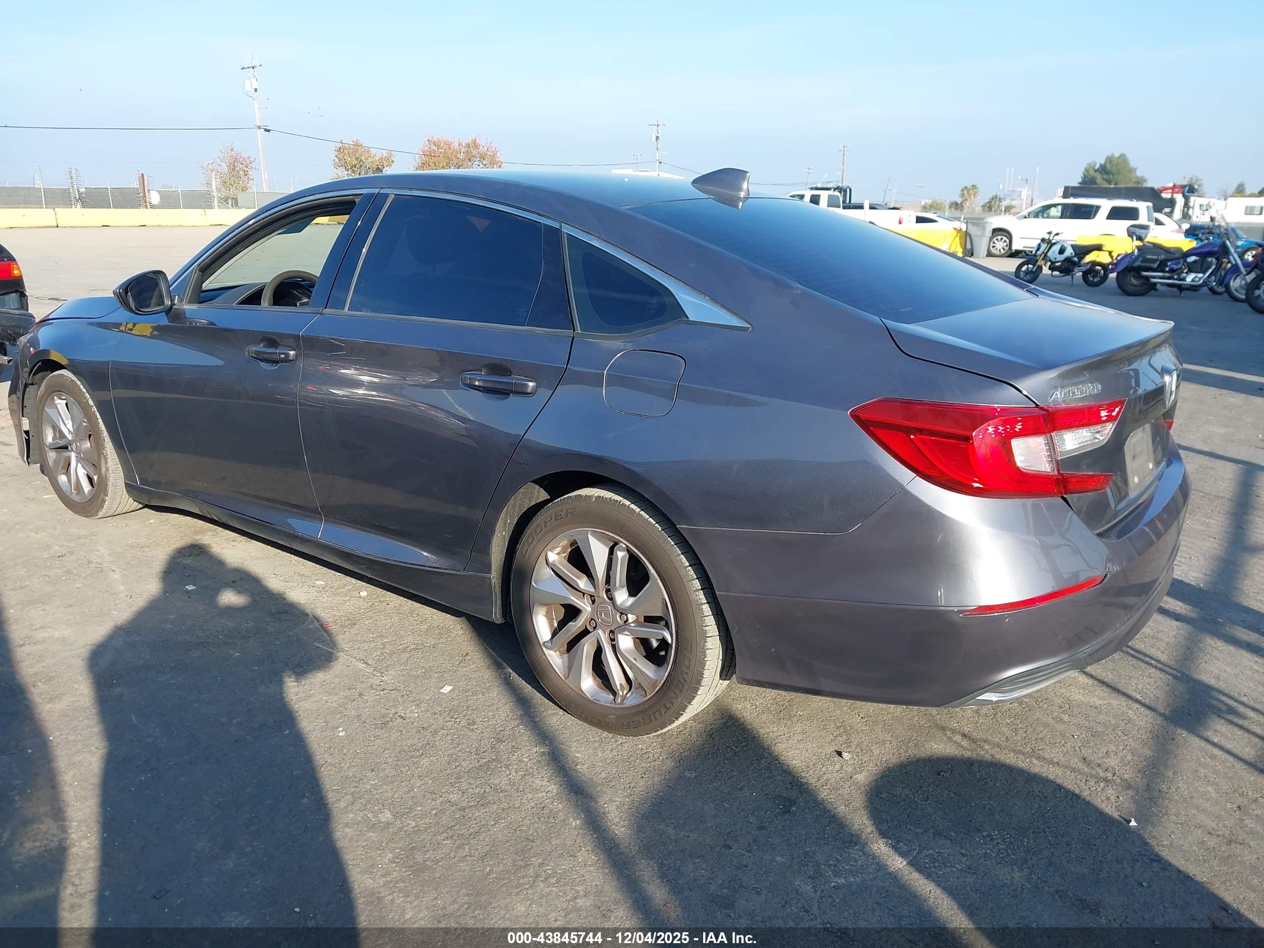 HONDA ACCORD image 3