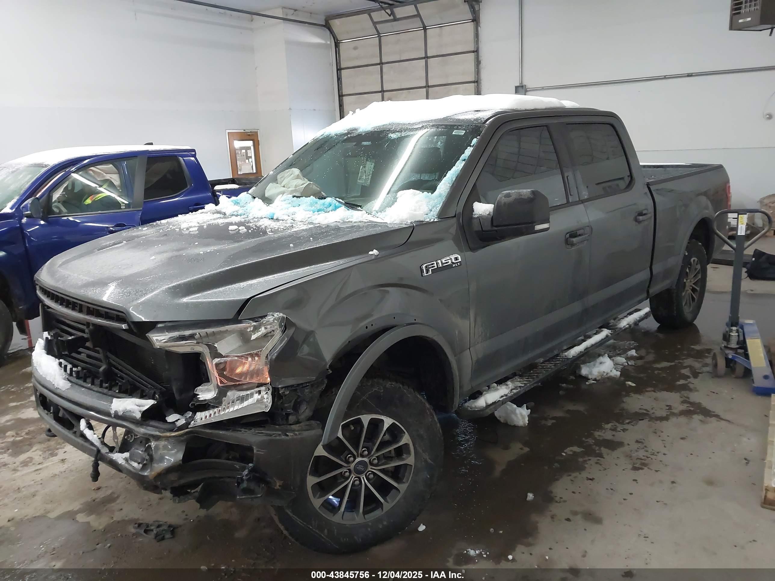 FORD F-150 image 2
