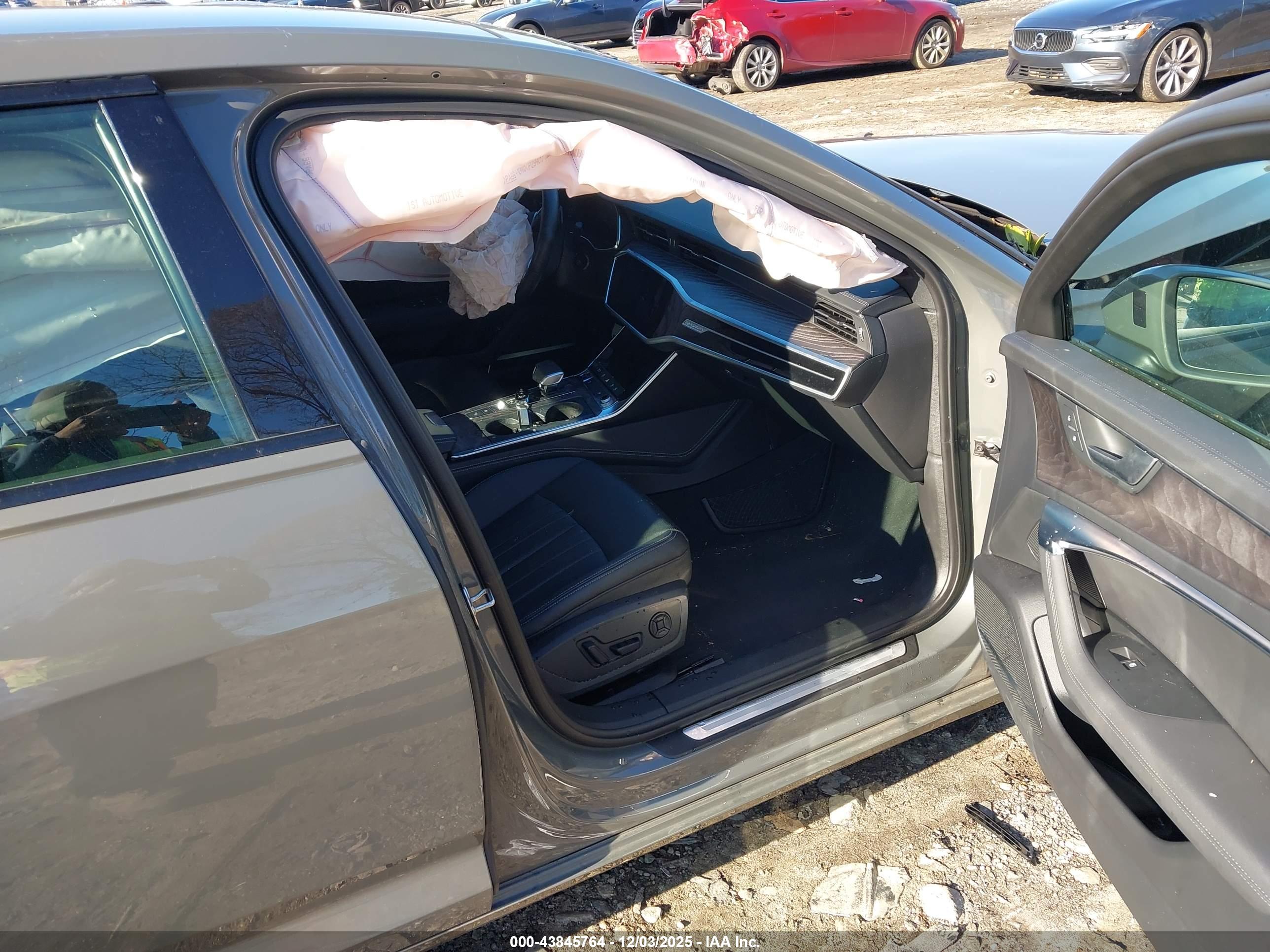 AUDI A6 image 5