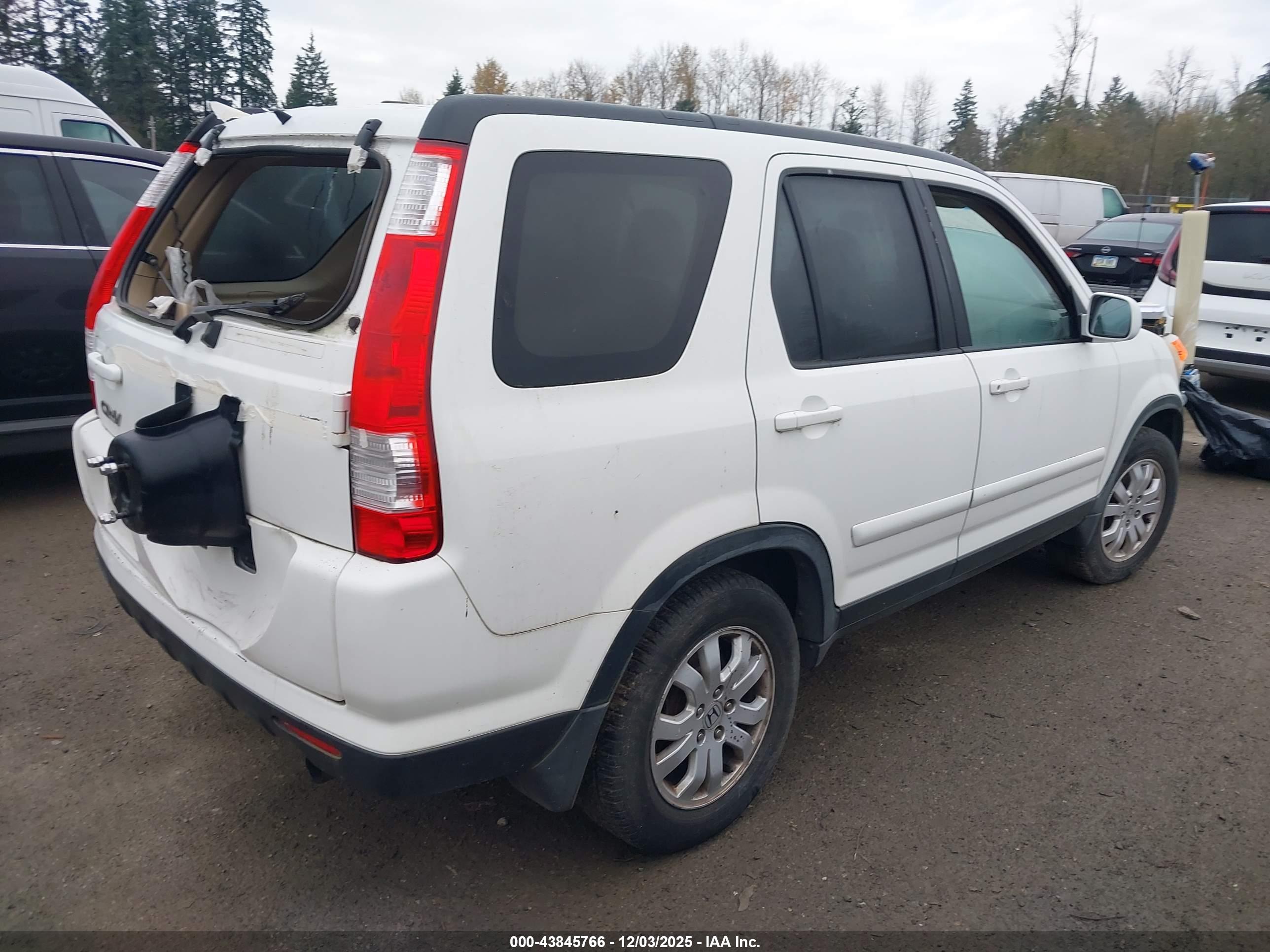 HONDA CR-V image 4