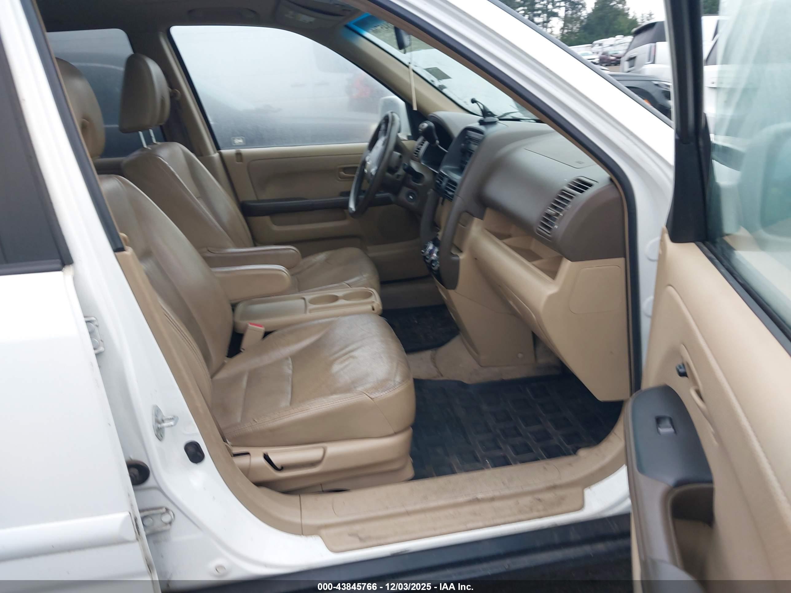 HONDA CR-V image 5