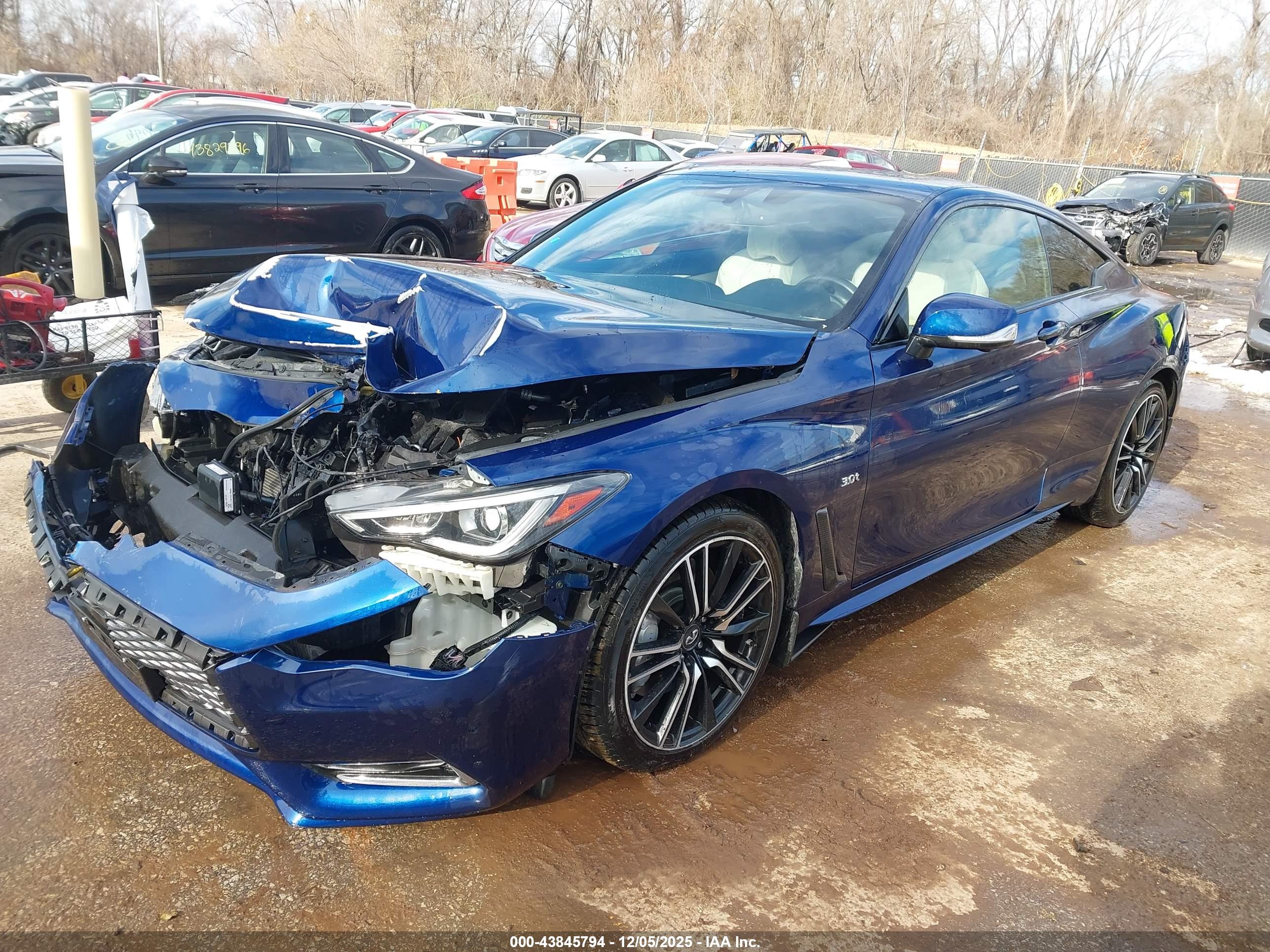 INFINITI Q60 image 2