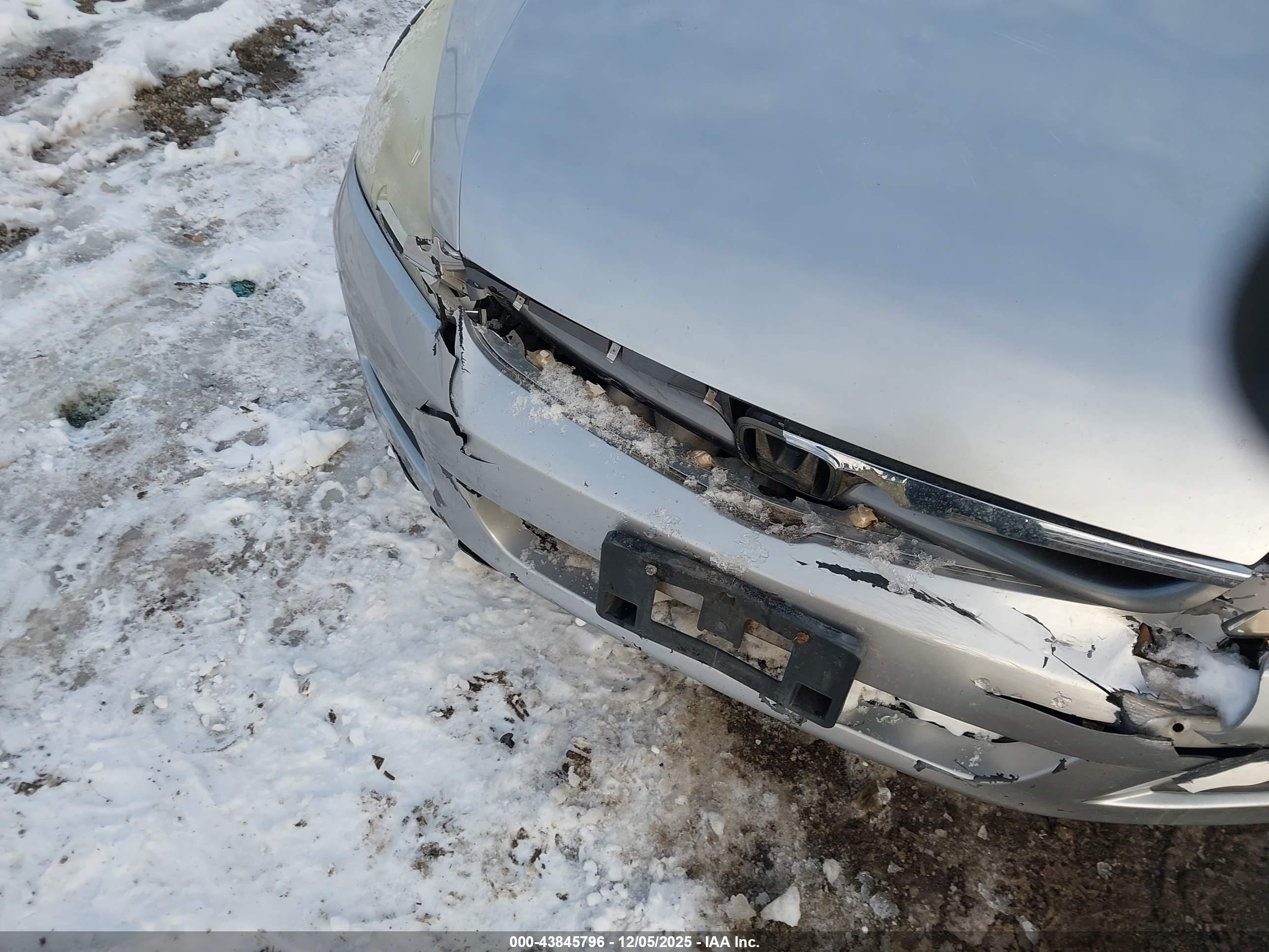 HONDA ACCORD image 6