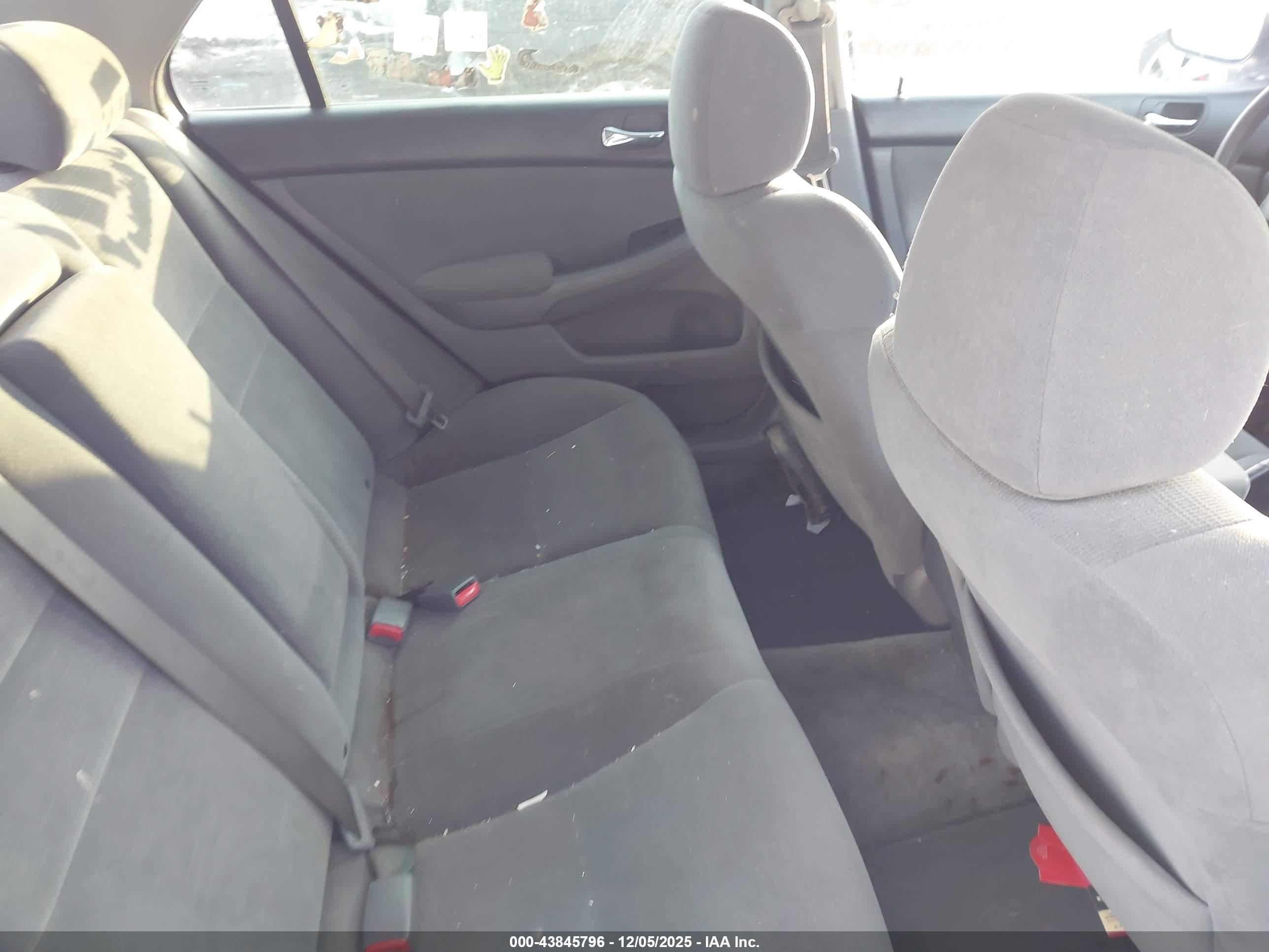 HONDA ACCORD image 8