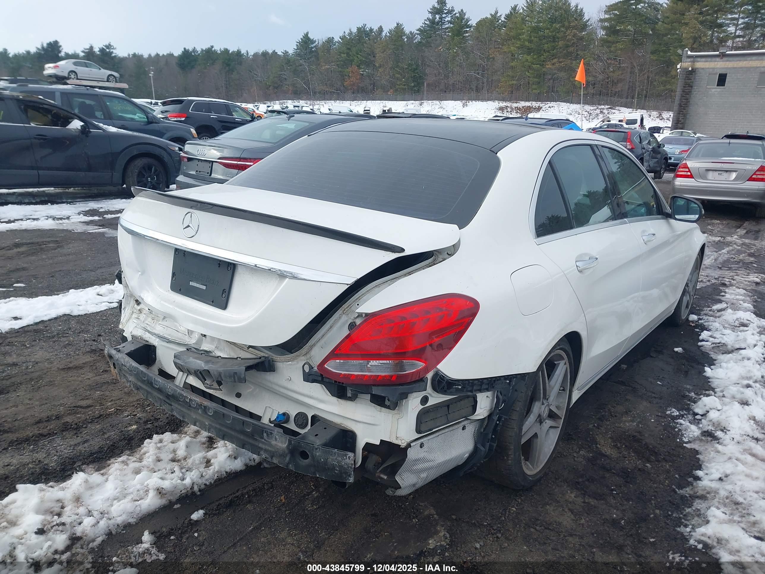 MERCEDES-BENZ C image 4