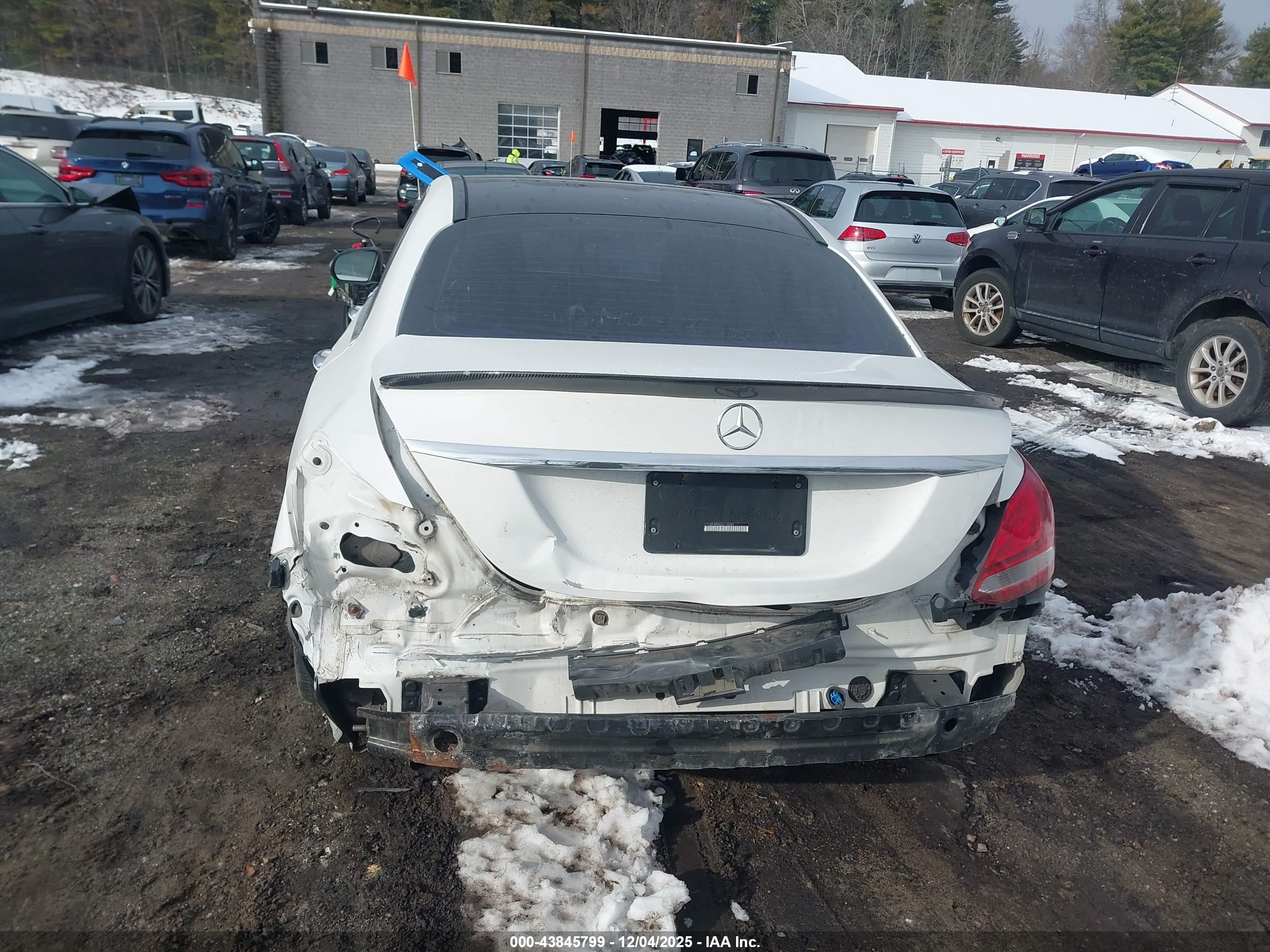 MERCEDES-BENZ C image 6