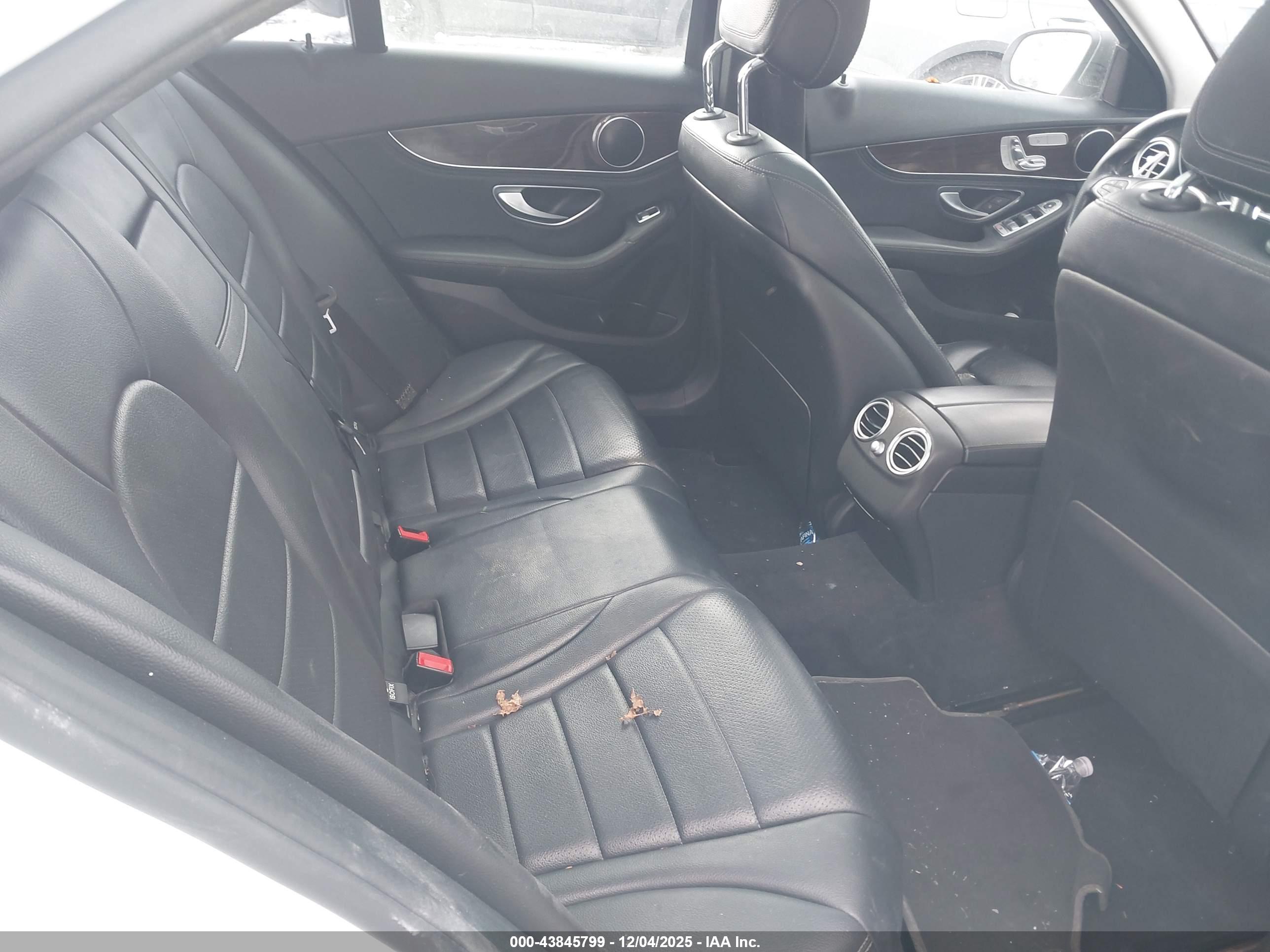 MERCEDES-BENZ C image 8