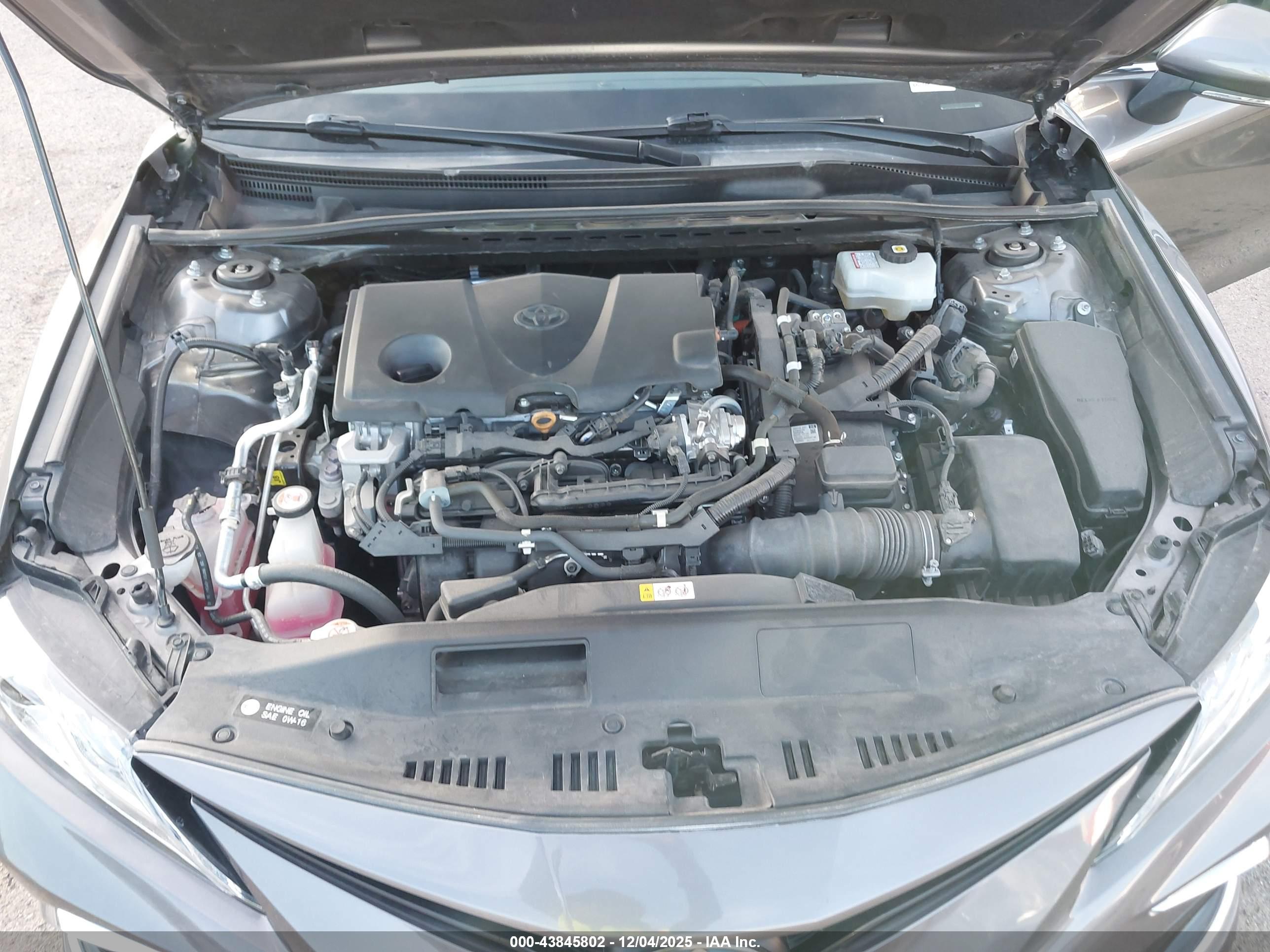 TOYOTA CAMRY image 10