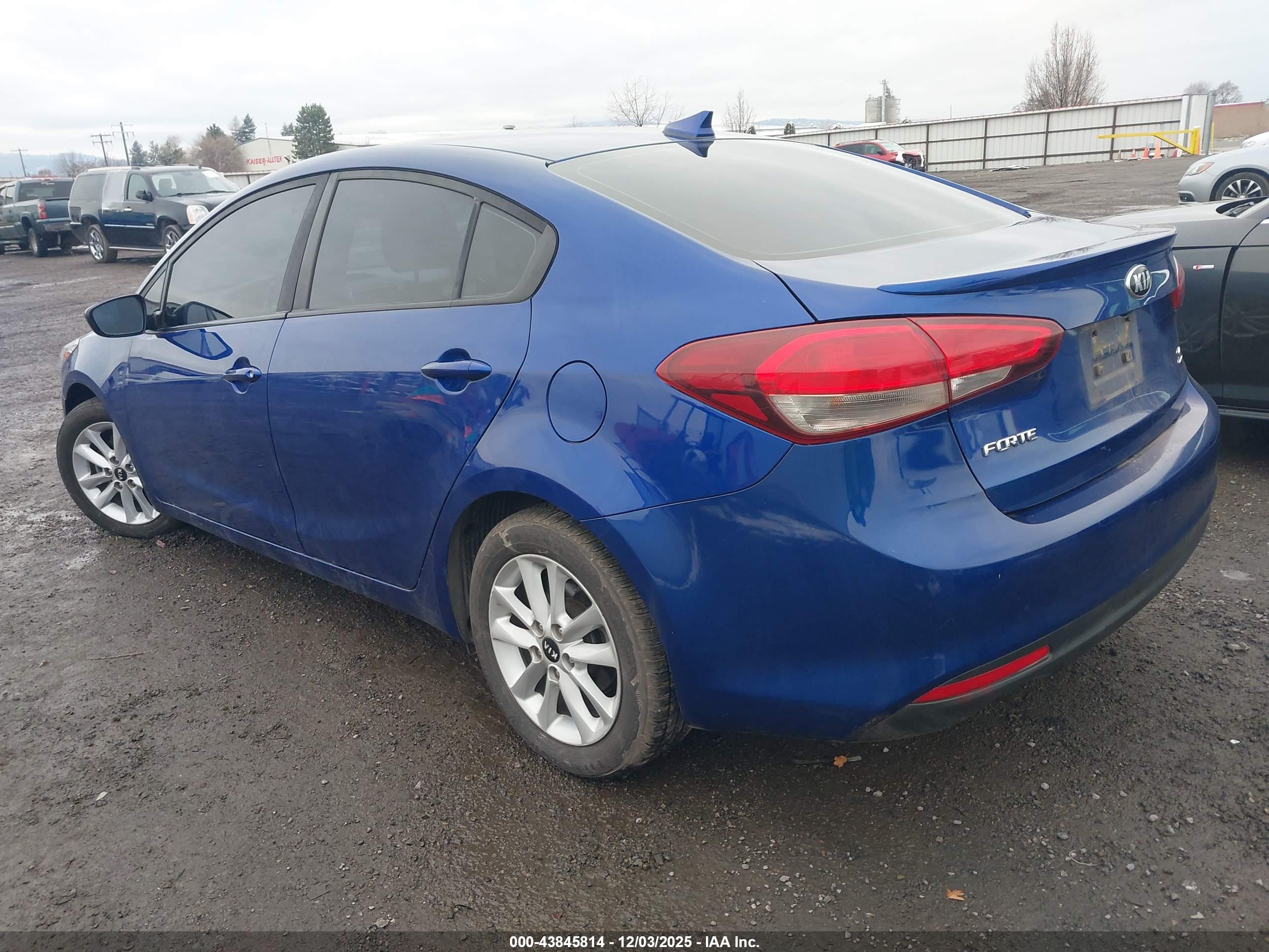 KIA FORTE image 3
