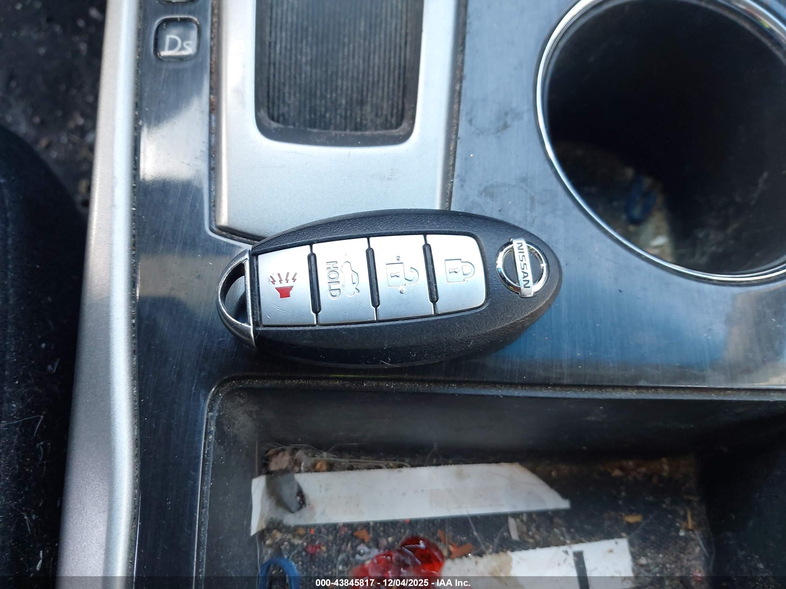 NISSAN ALTIMA image 11