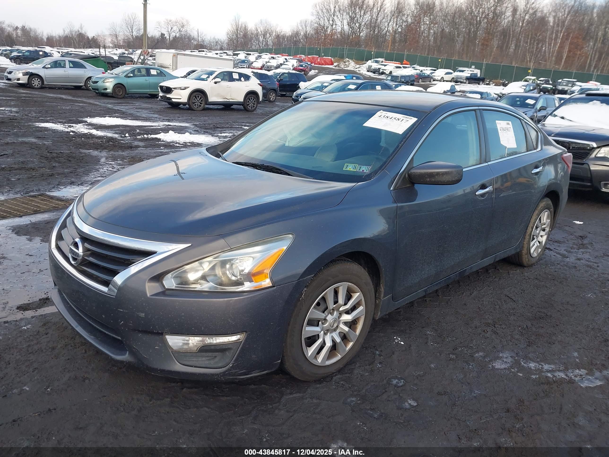 NISSAN ALTIMA image 2