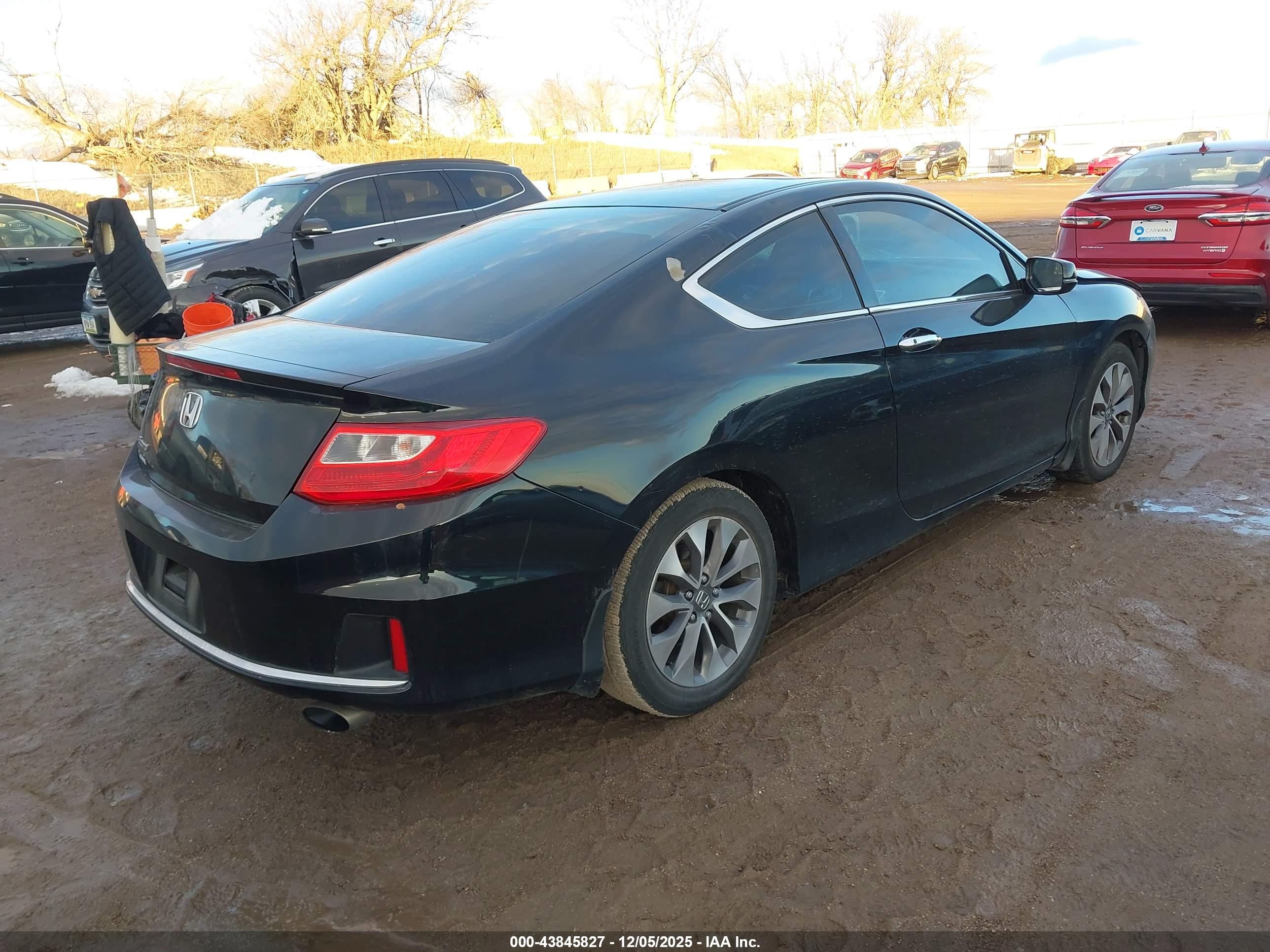 HONDA ACCORD image 4