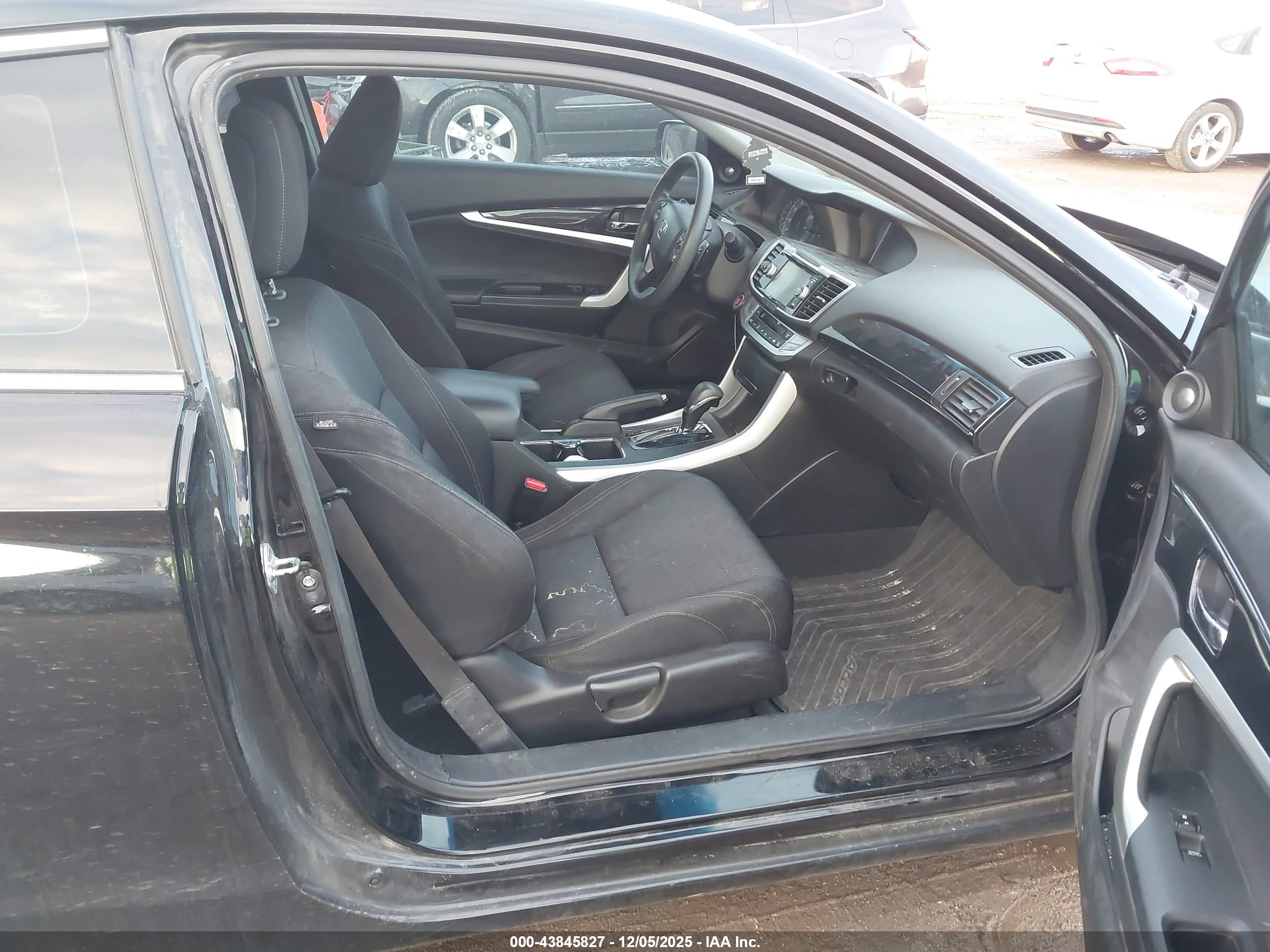 HONDA ACCORD image 5