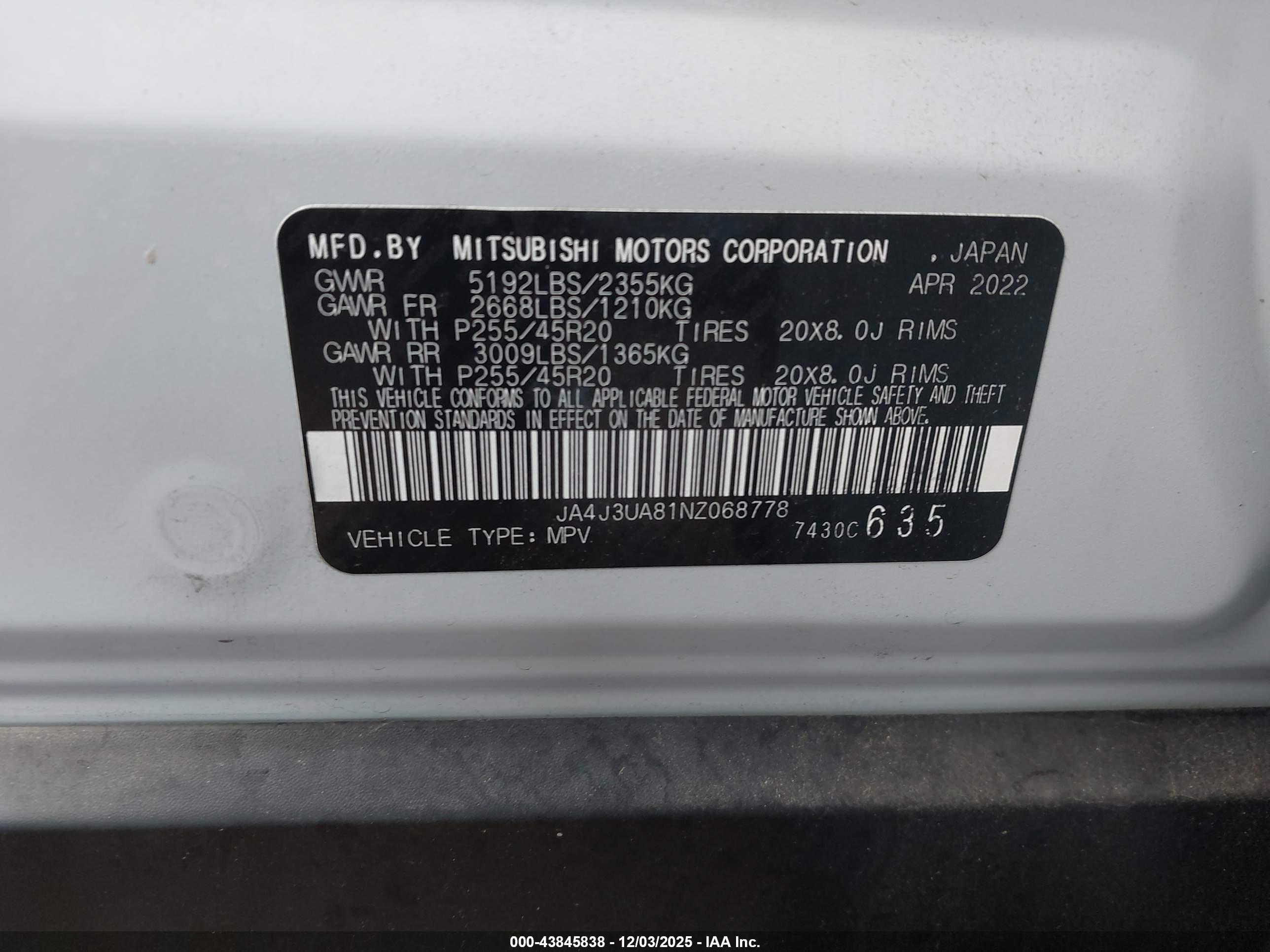 MITSUBISHI OUTLANDER image 9