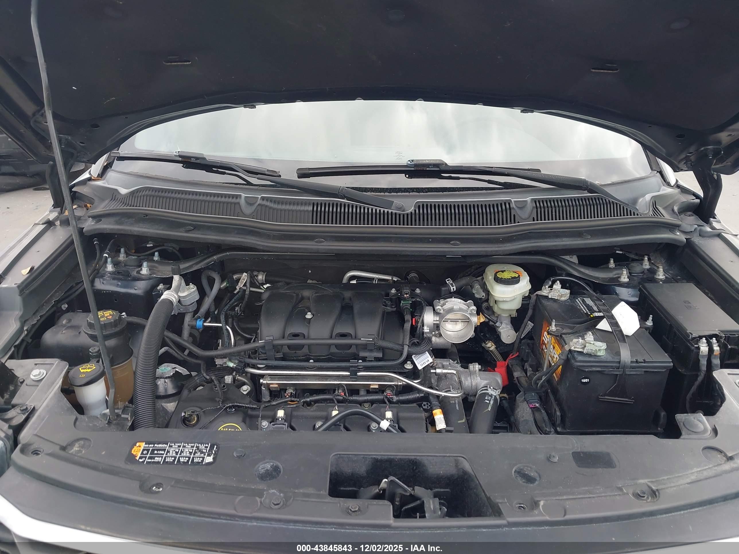 FORD EXPLORER image 10