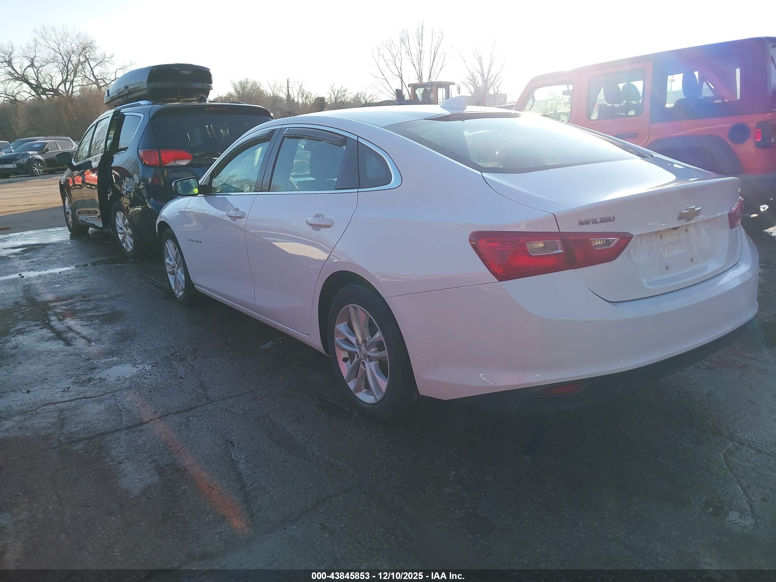 CHEVROLET MALIBU image 3