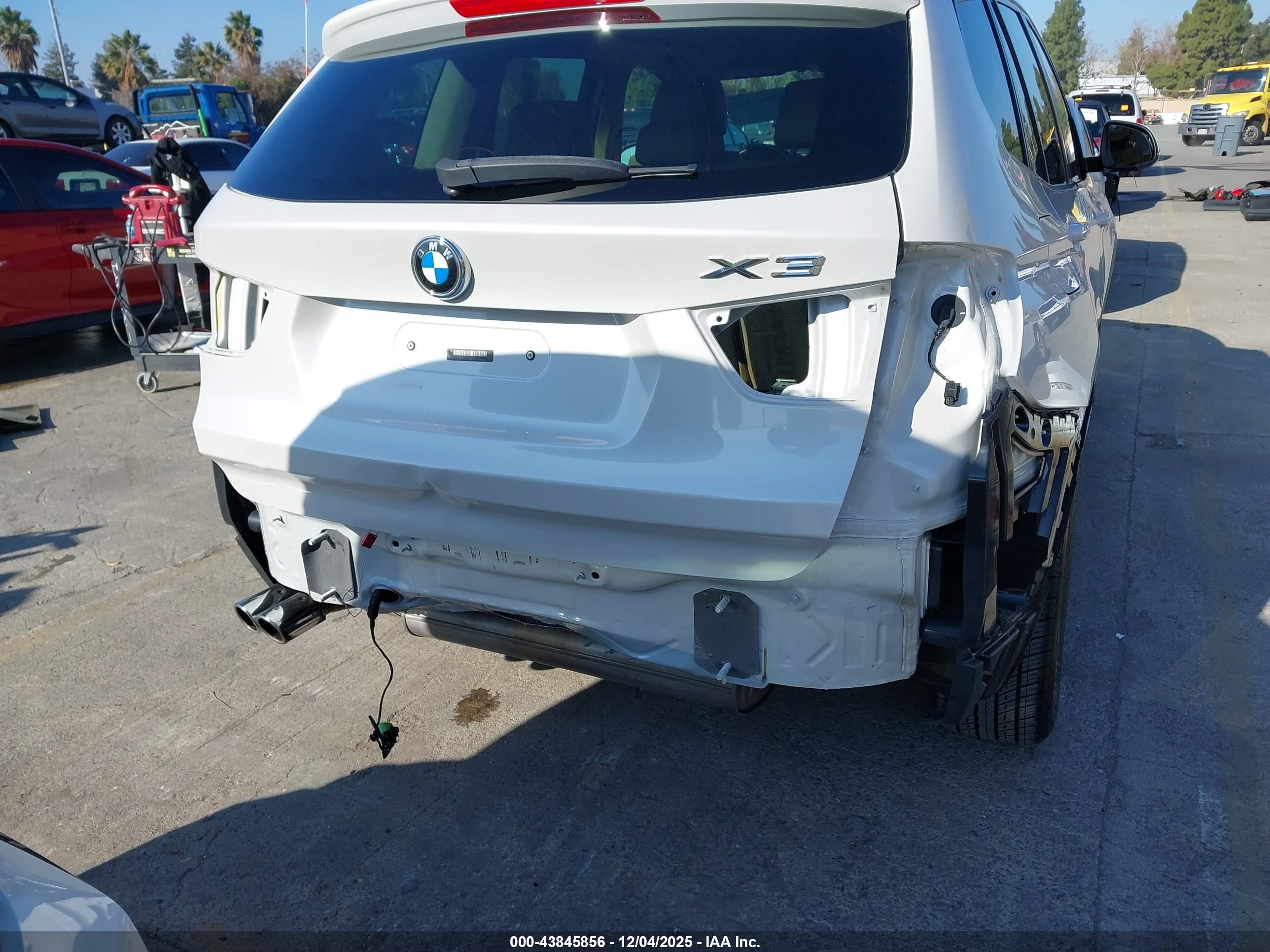 BMW X3 image 6