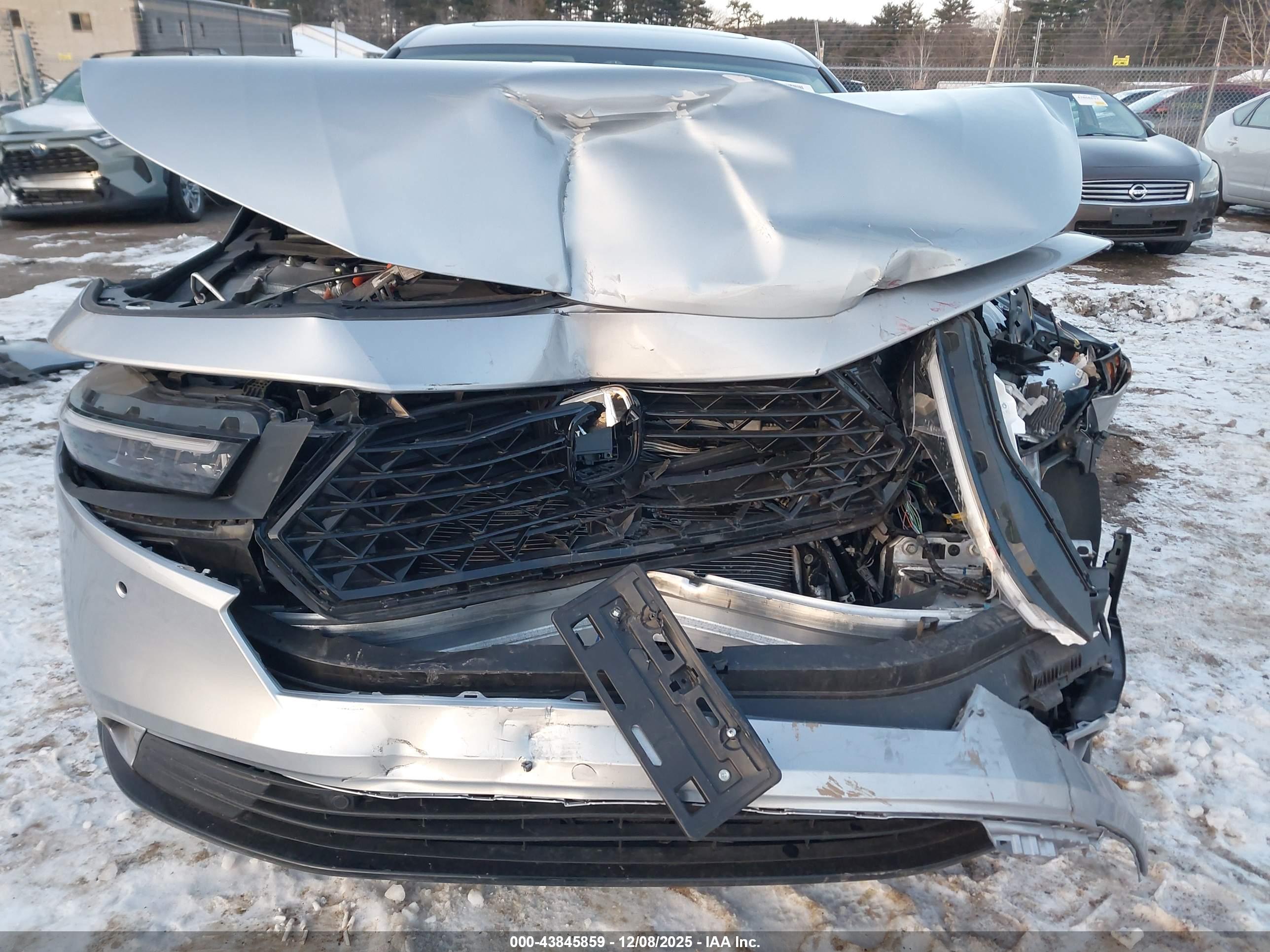 HONDA ACCORD image 6