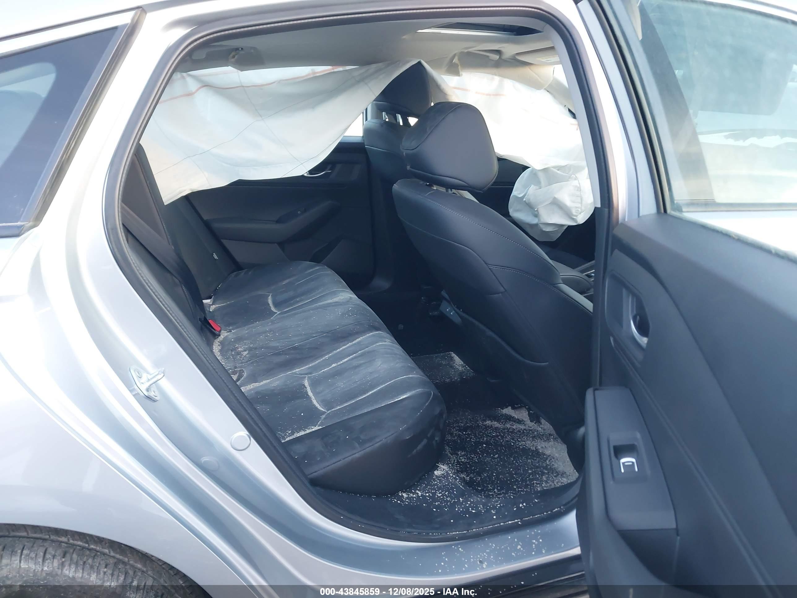 HONDA ACCORD image 8