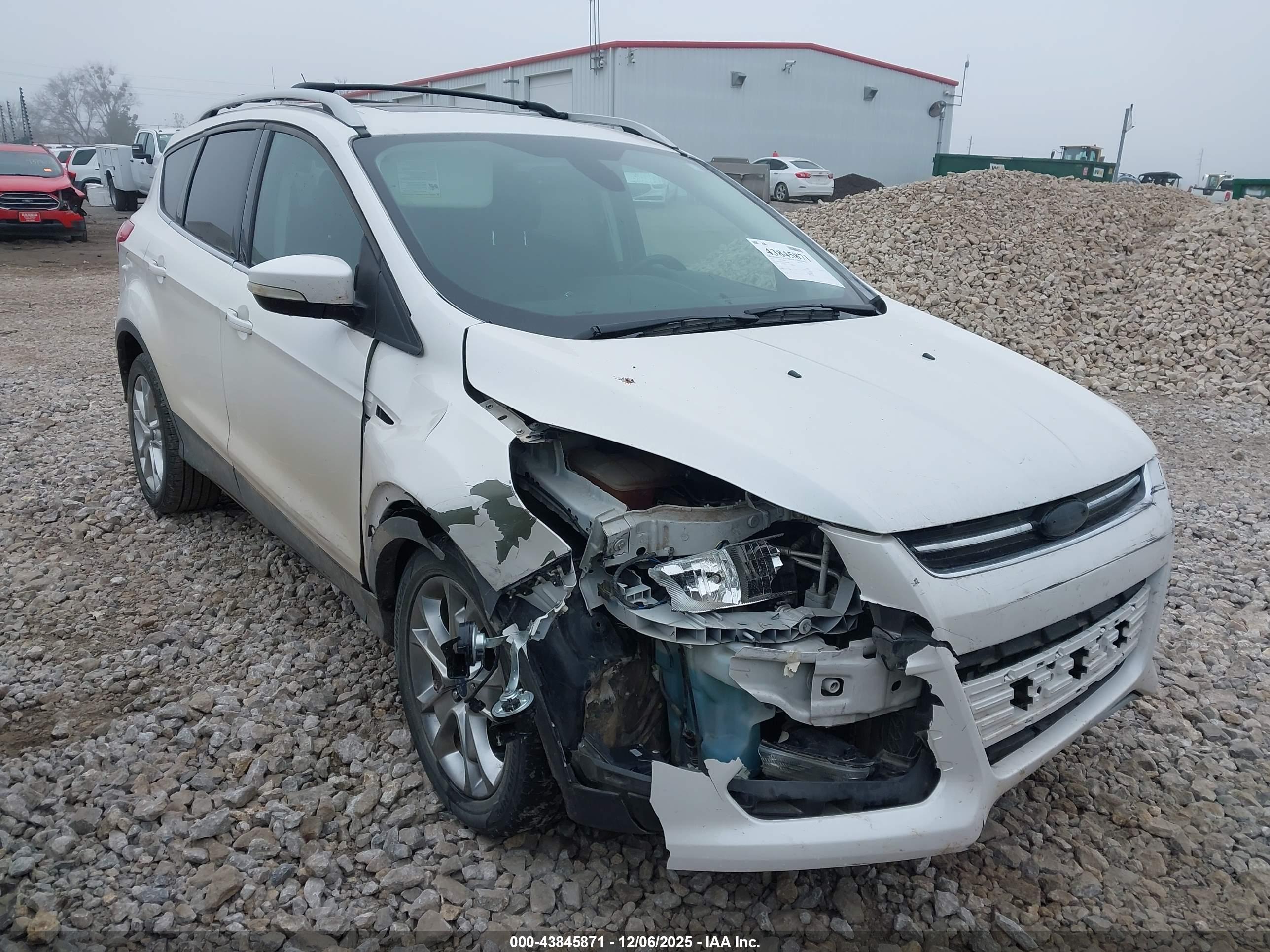 FORD ESCAPE image 6