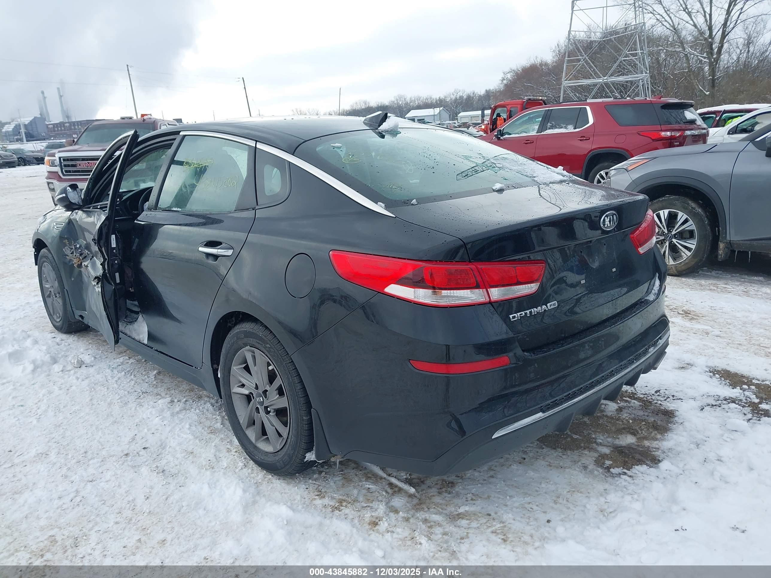 KIA OPTIMA image 3